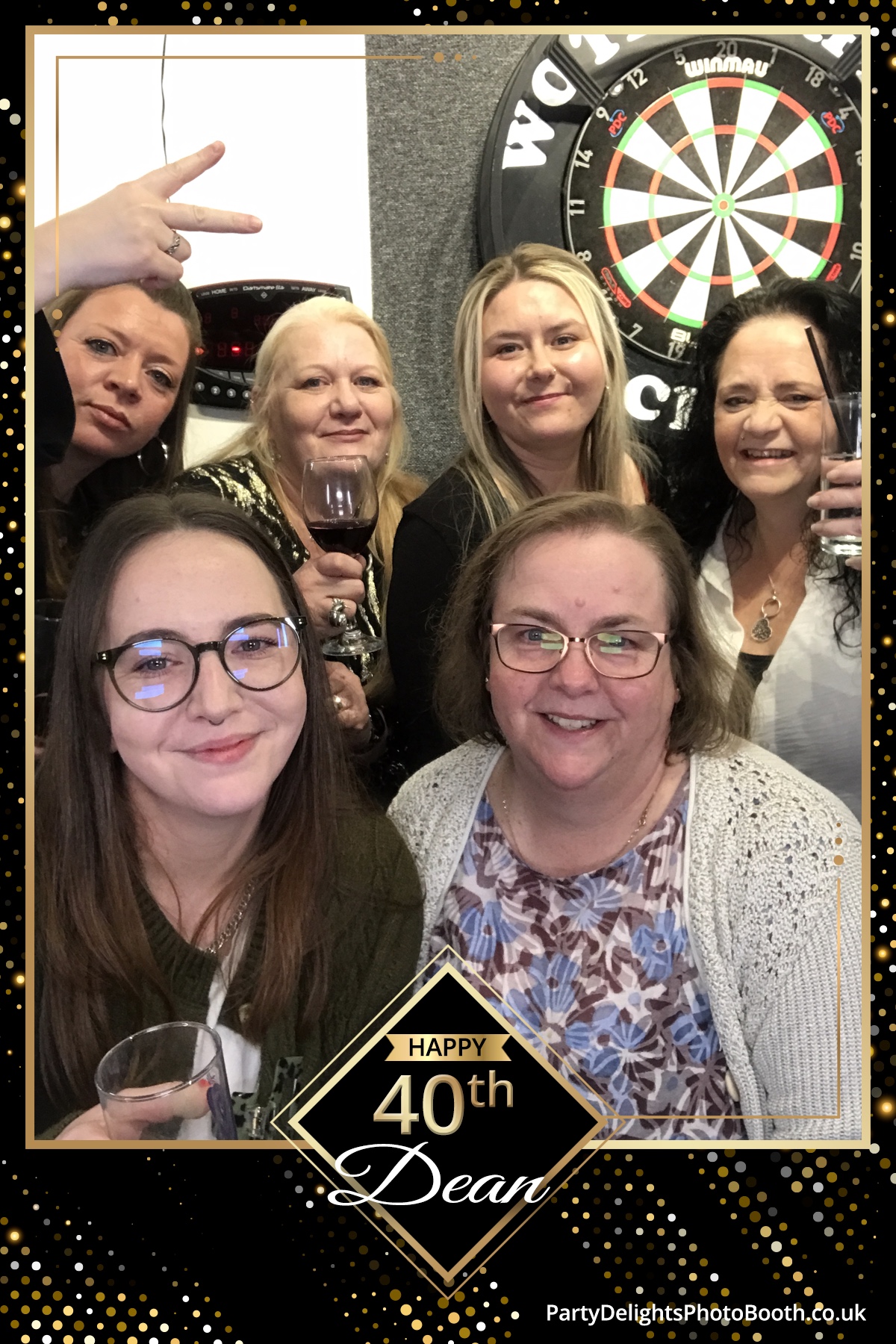 Deans 40th Birthday | View more photos from the event at gallery.partydelightsphotobooth.co.uk/u/PartyDelightsPhotoBooth/Deans-40th-Birthday