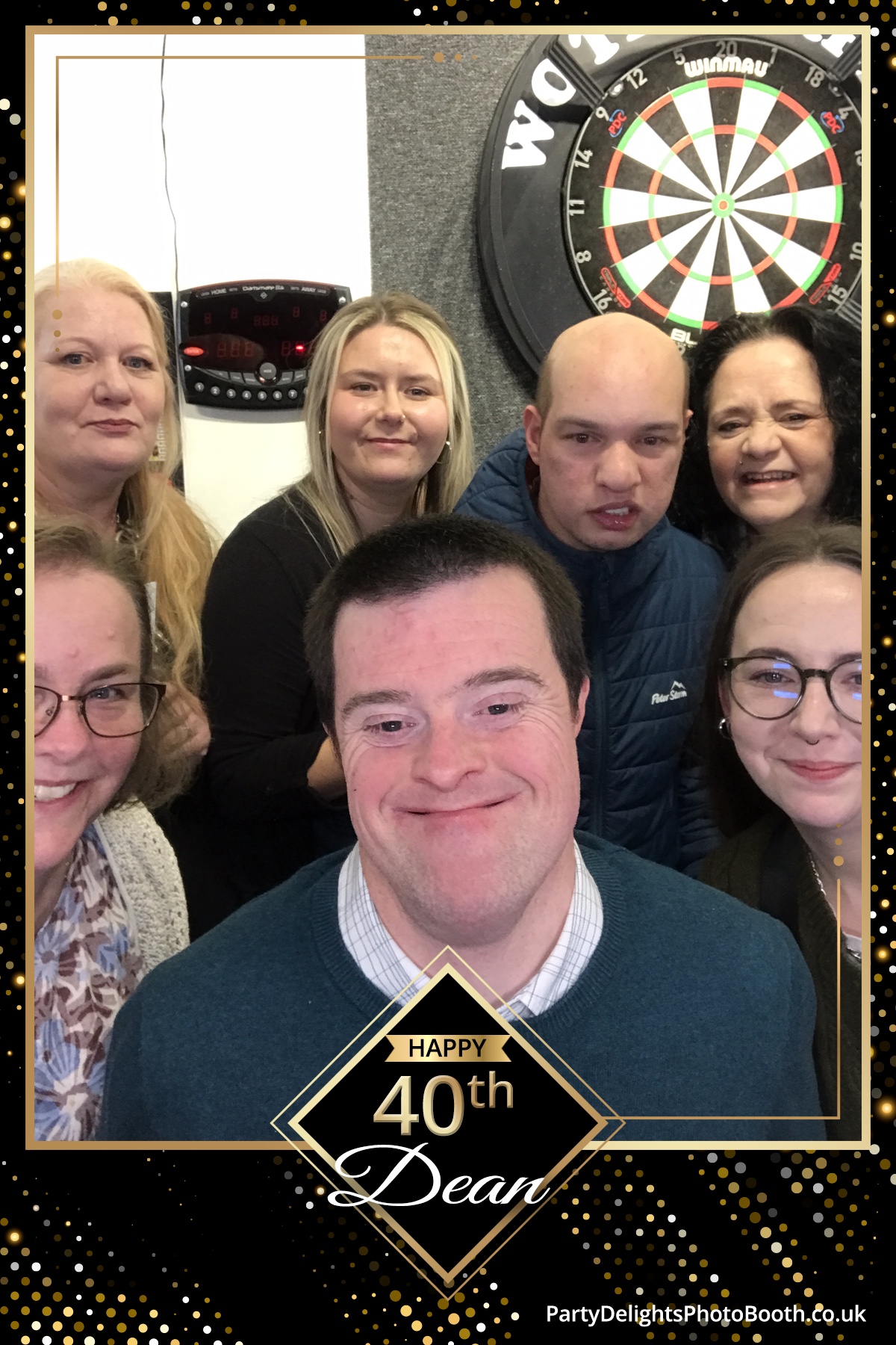 Deans 40th Birthday | View more photos from the event at gallery.partydelightsphotobooth.co.uk/u/PartyDelightsPhotoBooth/Deans-40th-Birthday