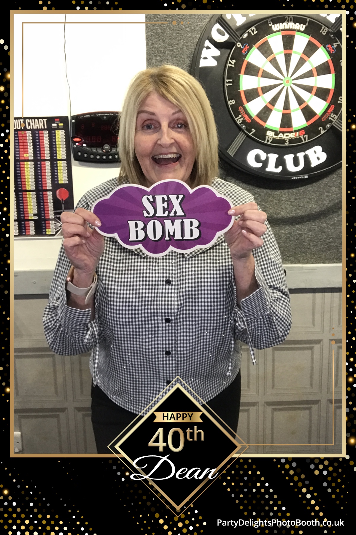 Deans 40th Birthday | View more photos from the event at gallery.partydelightsphotobooth.co.uk/u/PartyDelightsPhotoBooth/Deans-40th-Birthday