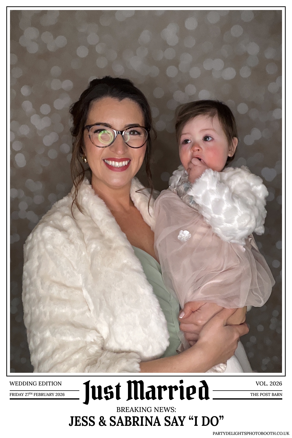 Jess & Sabrina's Wedding | View more photos from the event at gallery.partydelightsphotobooth.co.uk/u/PartyDelightsPhotoBooth/Jess-Sabrinas-Wedding