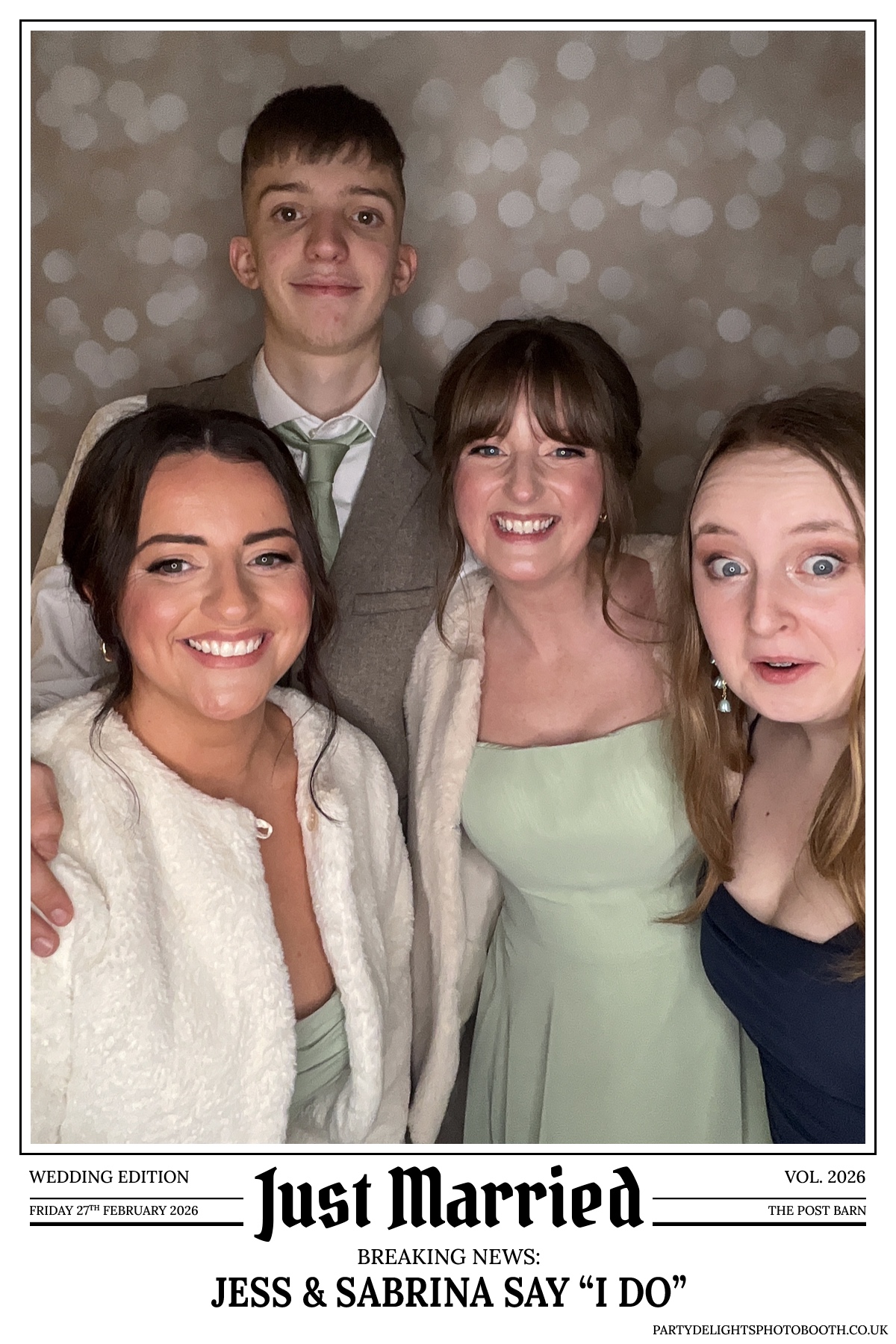 Jess & Sabrina's Wedding | View more photos from the event at gallery.partydelightsphotobooth.co.uk/u/PartyDelightsPhotoBooth/Jess-Sabrinas-Wedding