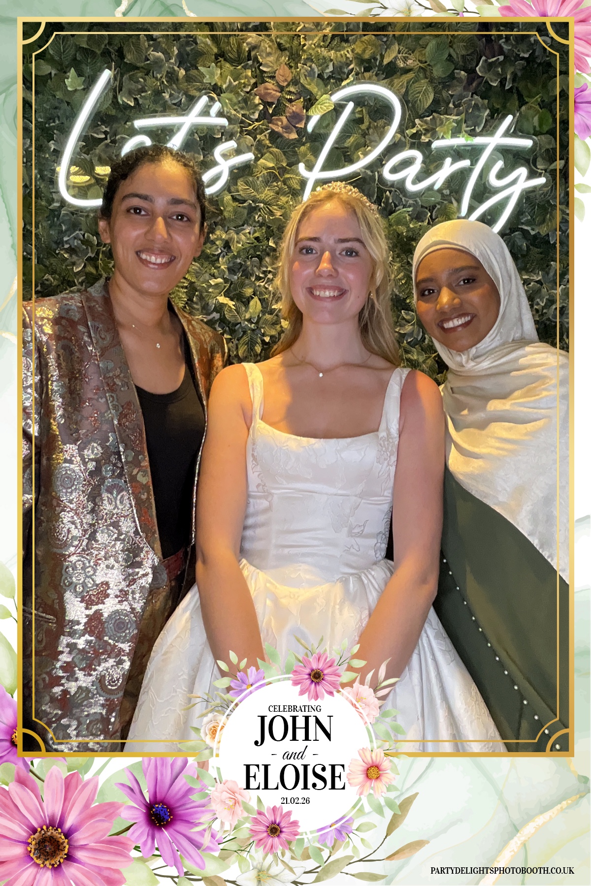 John and Eloise’s reception | View more photos from the event at gallery.partydelightsphotobooth.co.uk/u/PartyDelightsPhotoBooth/John-and-Eloise’s-reception