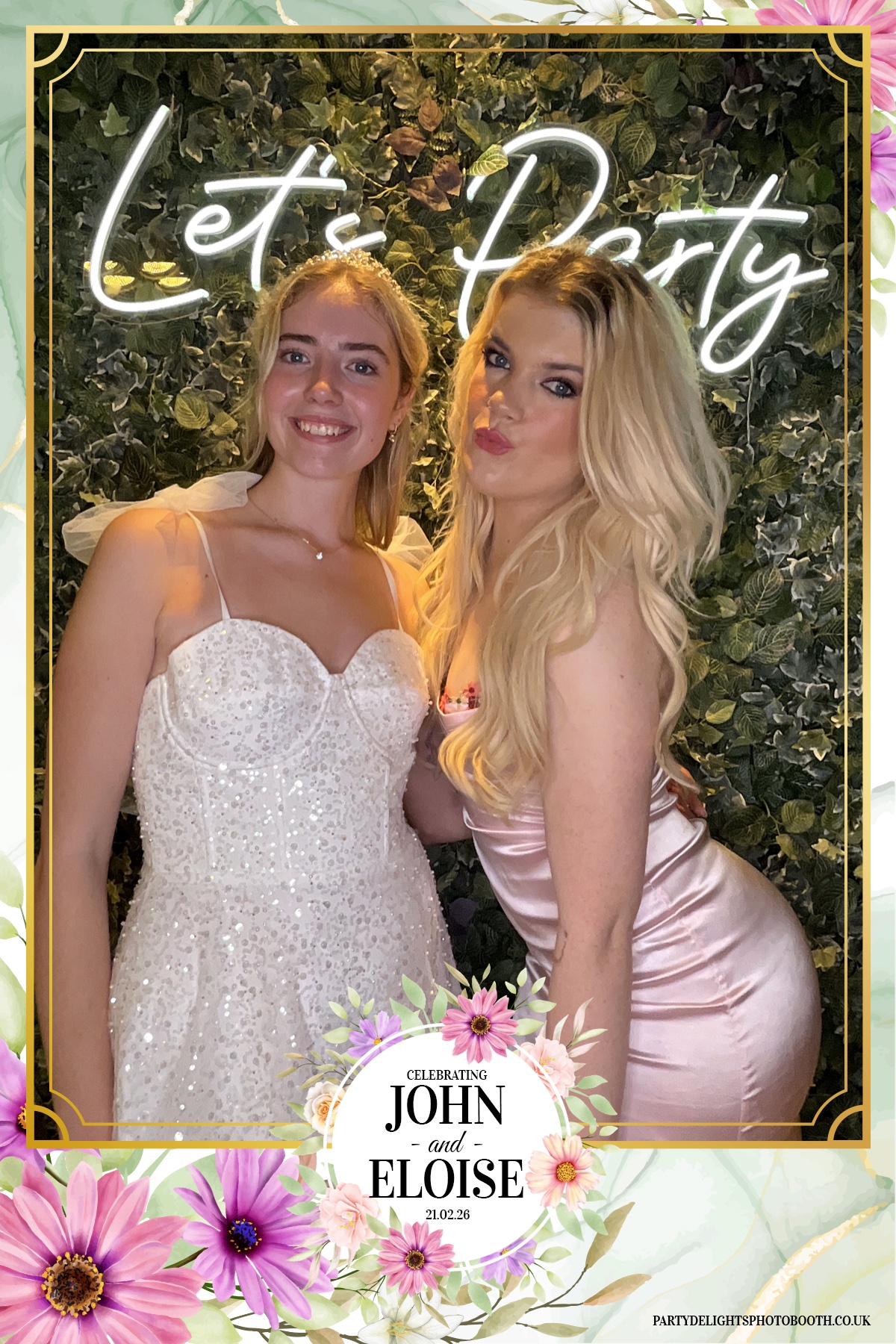 John and Eloise’s reception | View more photos from the event at gallery.partydelightsphotobooth.co.uk/u/PartyDelightsPhotoBooth/John-and-Eloise’s-reception