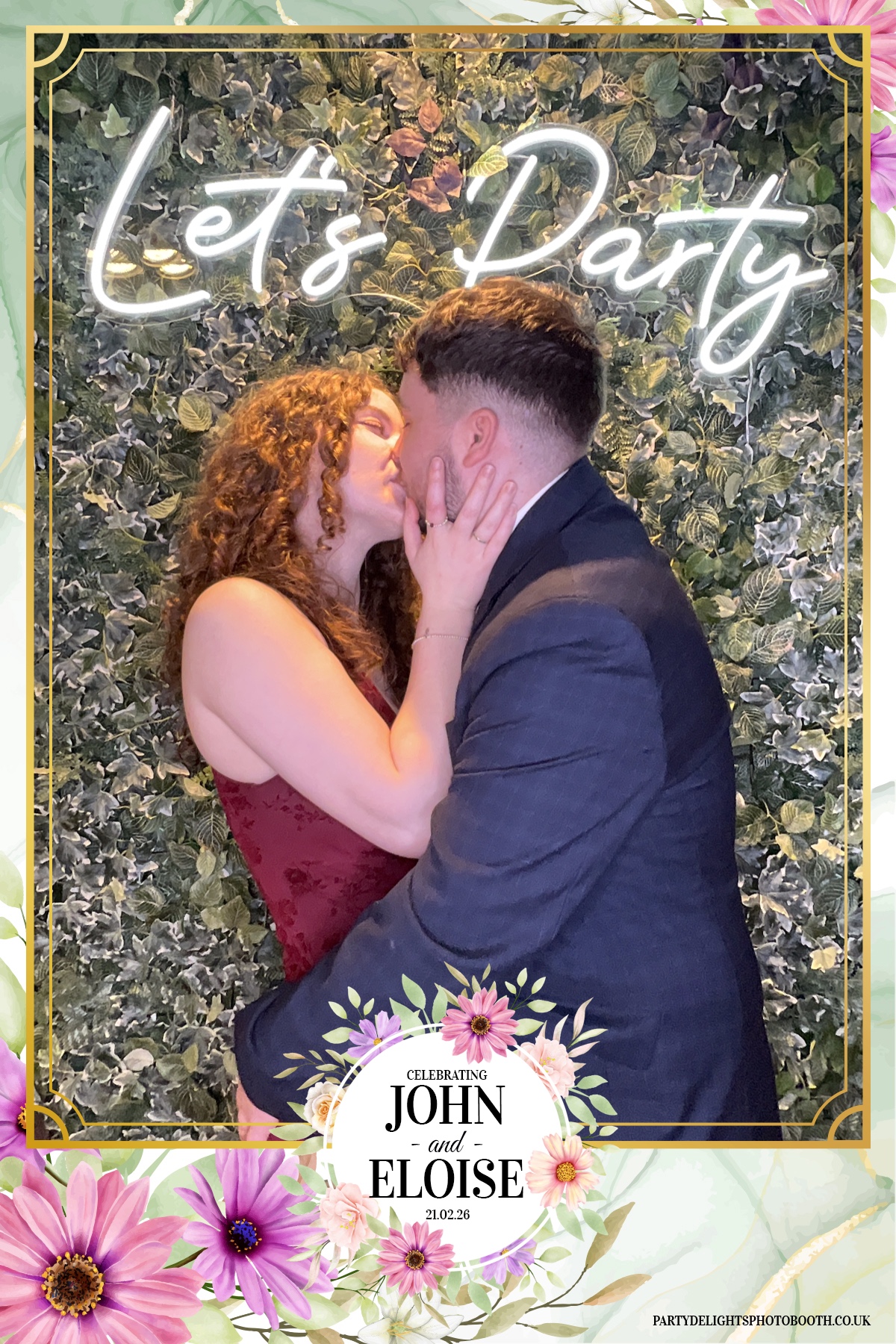 John and Eloise’s reception | View more photos from the event at gallery.partydelightsphotobooth.co.uk/u/PartyDelightsPhotoBooth/John-and-Eloise’s-reception