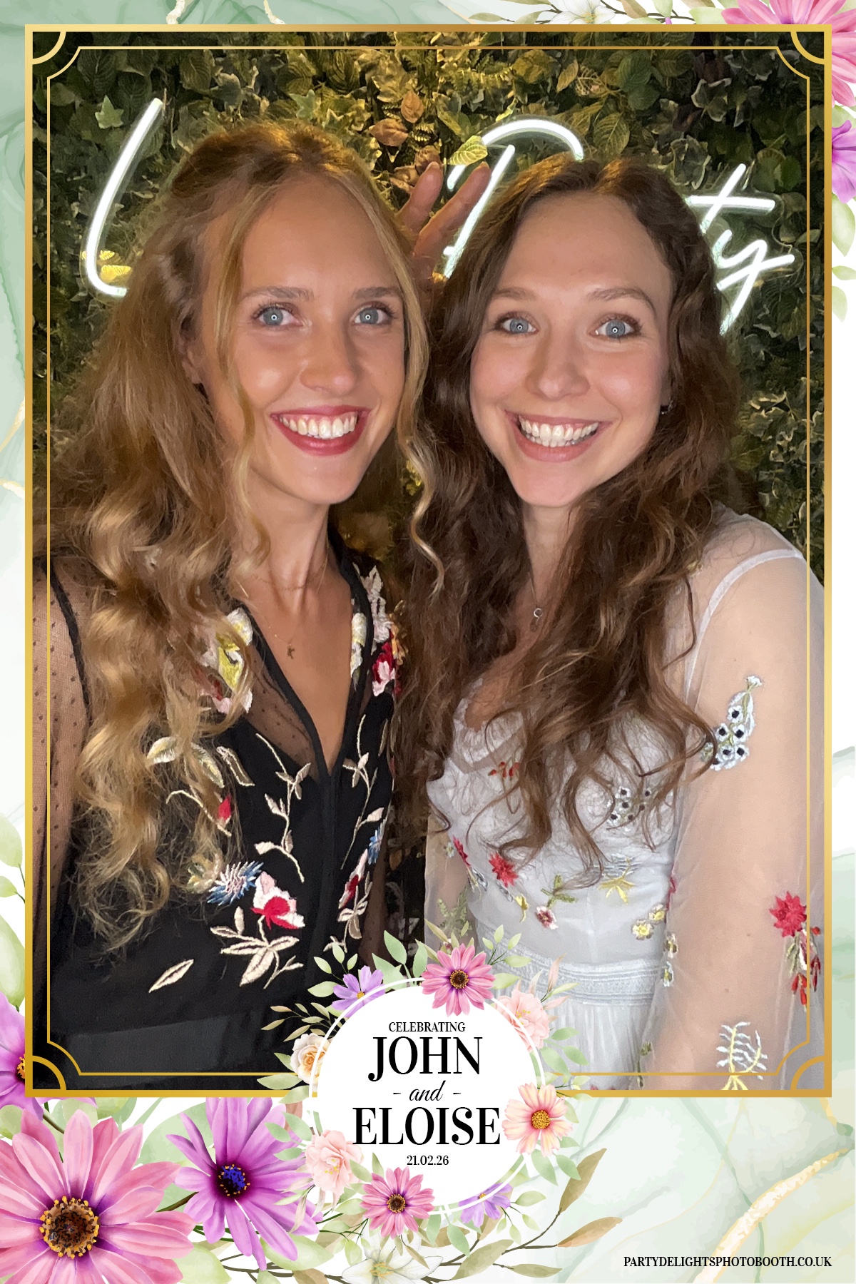 John and Eloise’s reception | View more photos from the event at gallery.partydelightsphotobooth.co.uk/u/PartyDelightsPhotoBooth/John-and-Eloise’s-reception