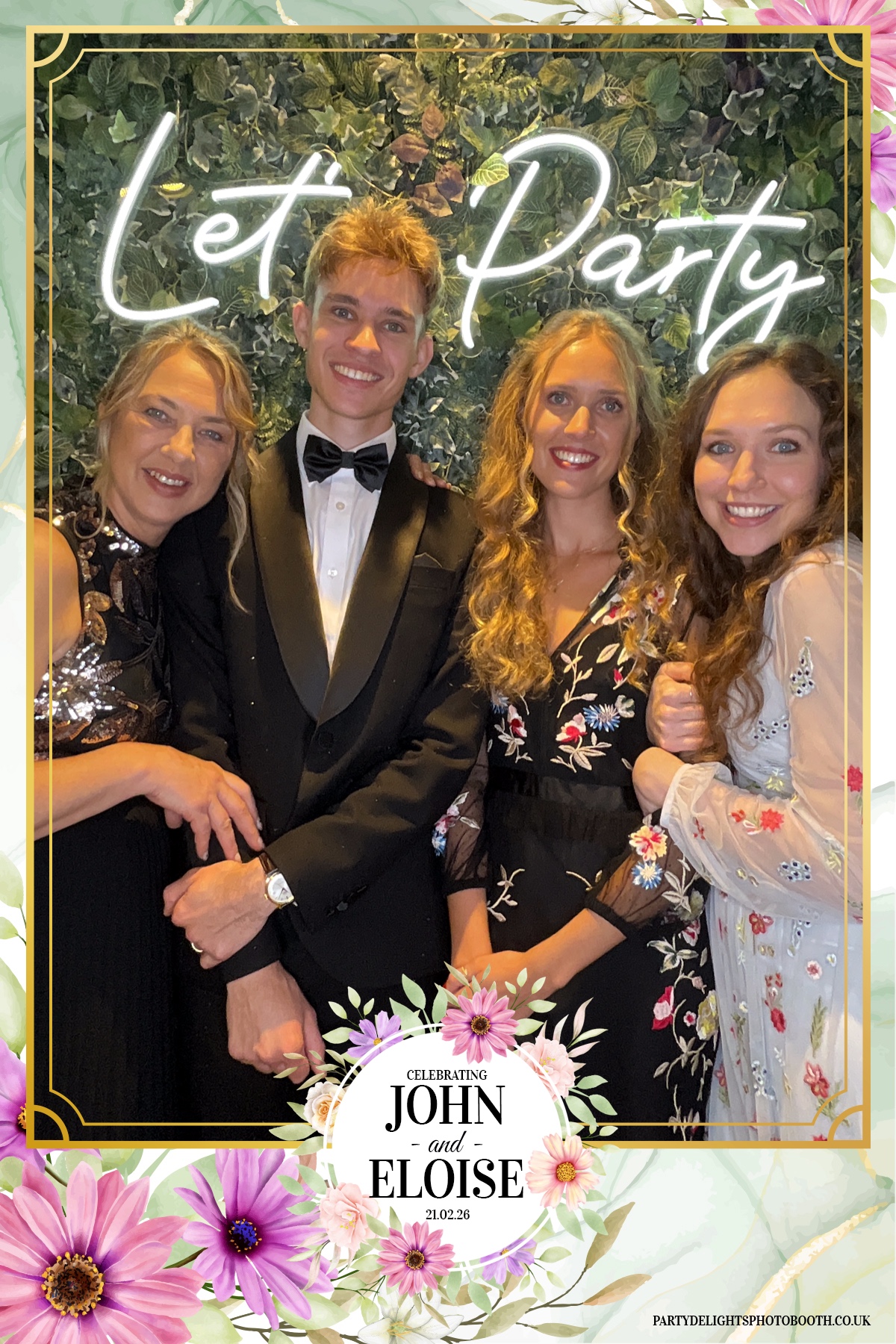 John and Eloise’s reception | View more photos from the event at gallery.partydelightsphotobooth.co.uk/u/PartyDelightsPhotoBooth/John-and-Eloise’s-reception