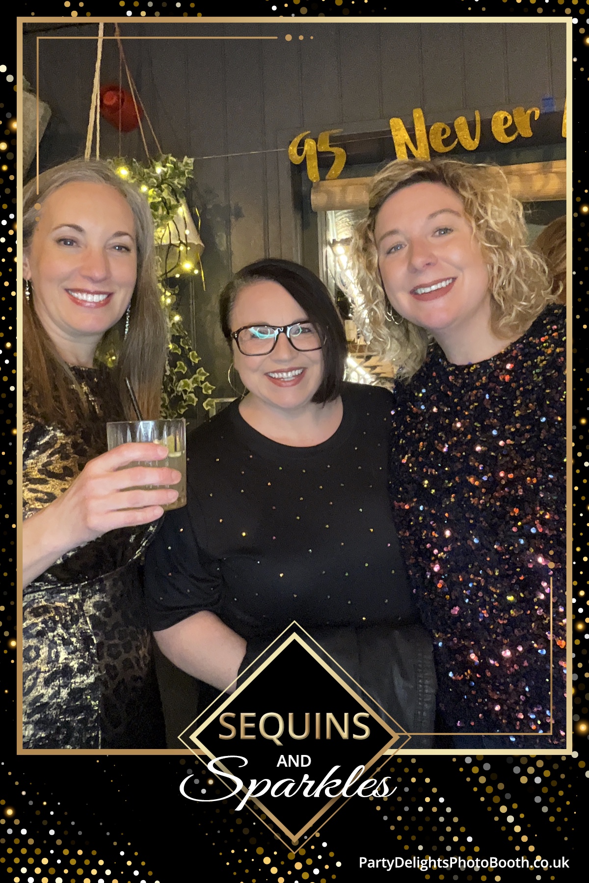 Lucy and Micaela's birthdays (50 + 45) | View more photos from the event at gallery.partydelightsphotobooth.co.uk/u/PartyDelightsPhotoBooth/Lucy-and-Micaelas-birthdays-50-45