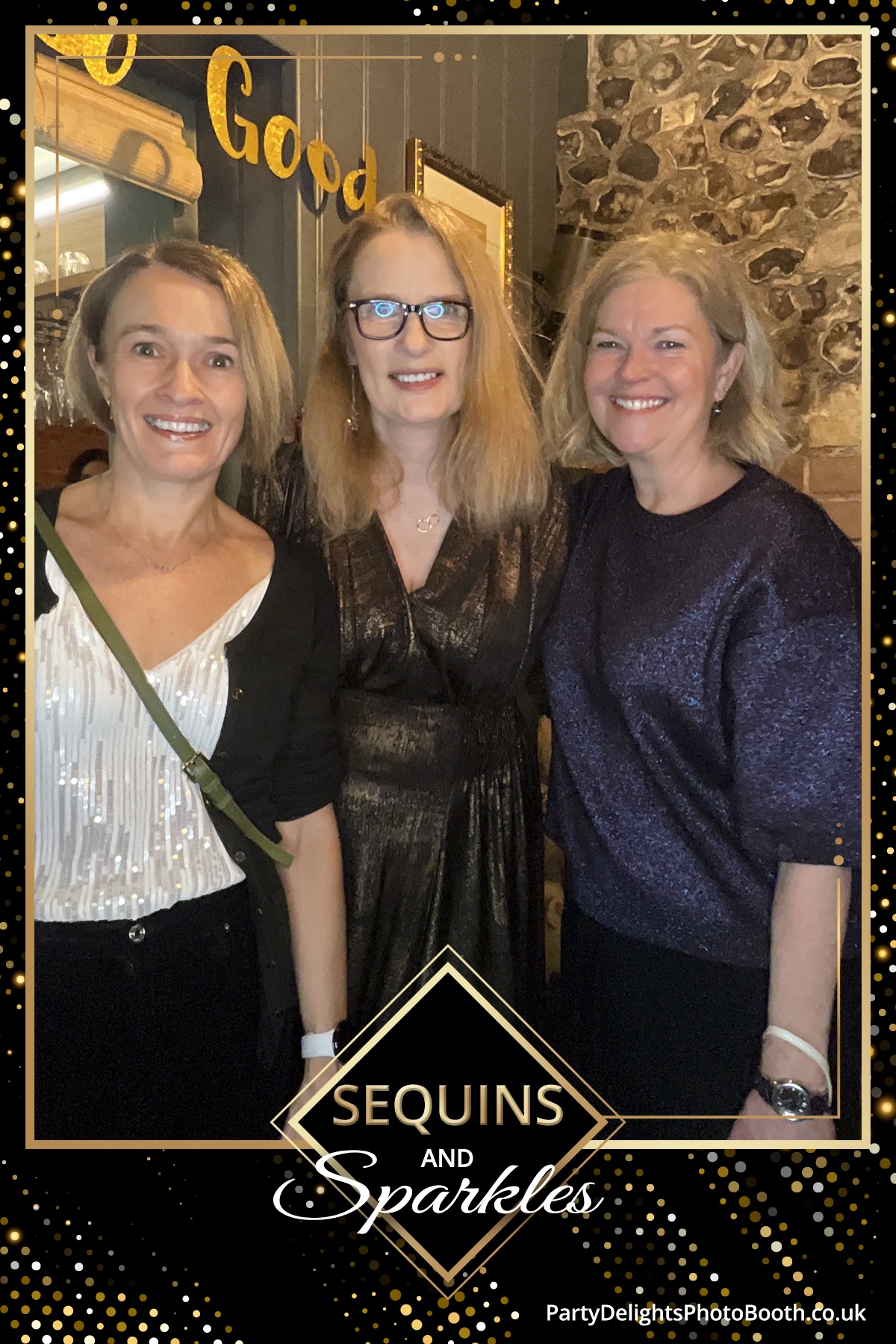 Lucy and Micaela's birthdays (50 + 45) | View more photos from the event at gallery.partydelightsphotobooth.co.uk/u/PartyDelightsPhotoBooth/Lucy-and-Micaelas-birthdays-50-45