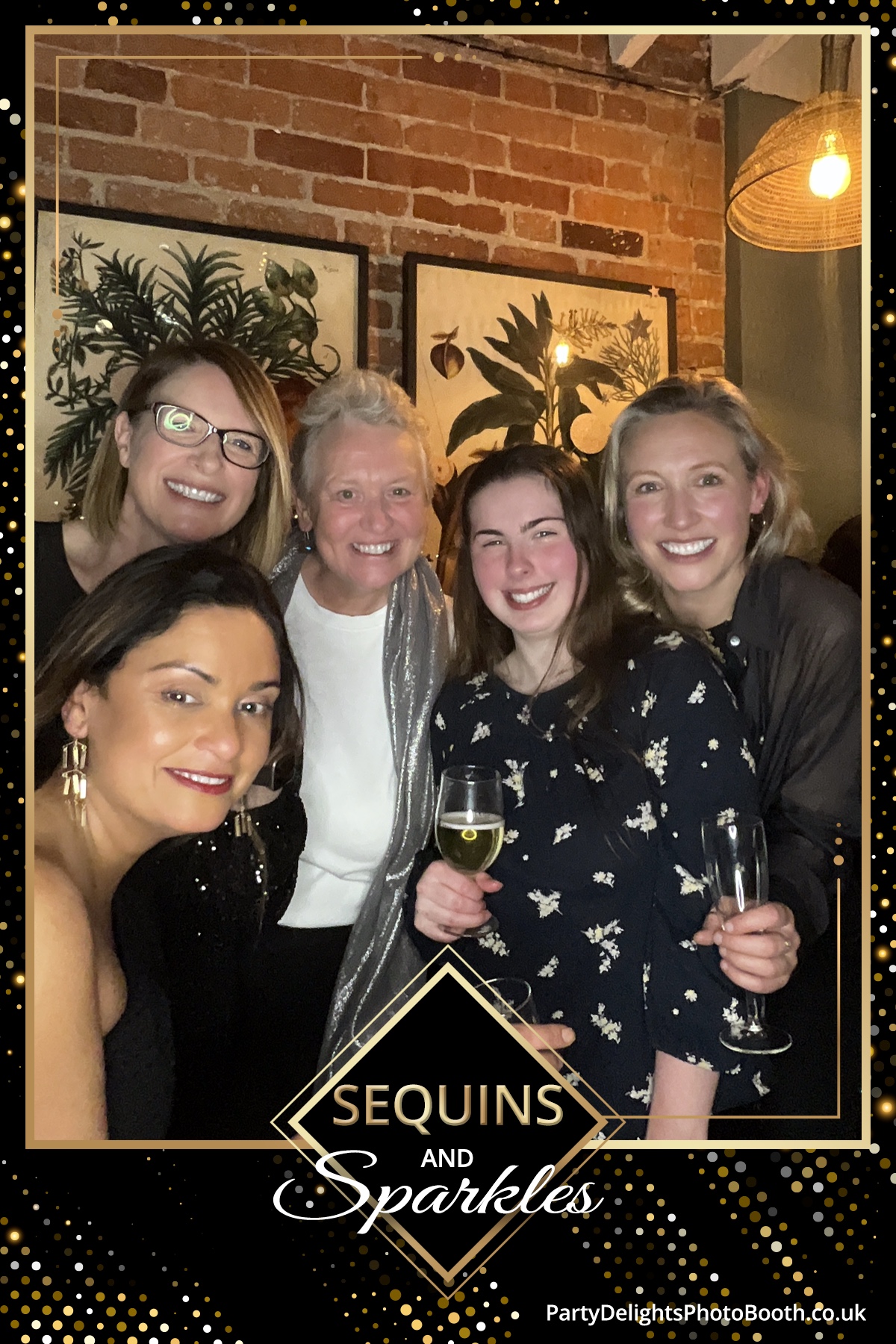 Lucy and Micaela's birthdays (50 + 45) | View more photos from the event at gallery.partydelightsphotobooth.co.uk/u/PartyDelightsPhotoBooth/Lucy-and-Micaelas-birthdays-50-45