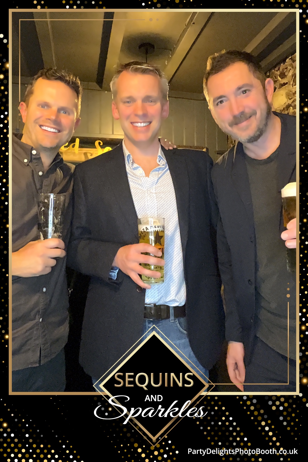 Lucy and Micaela's birthdays (50 + 45) | View more photos from the event at gallery.partydelightsphotobooth.co.uk/u/PartyDelightsPhotoBooth/Lucy-and-Micaelas-birthdays-50-45