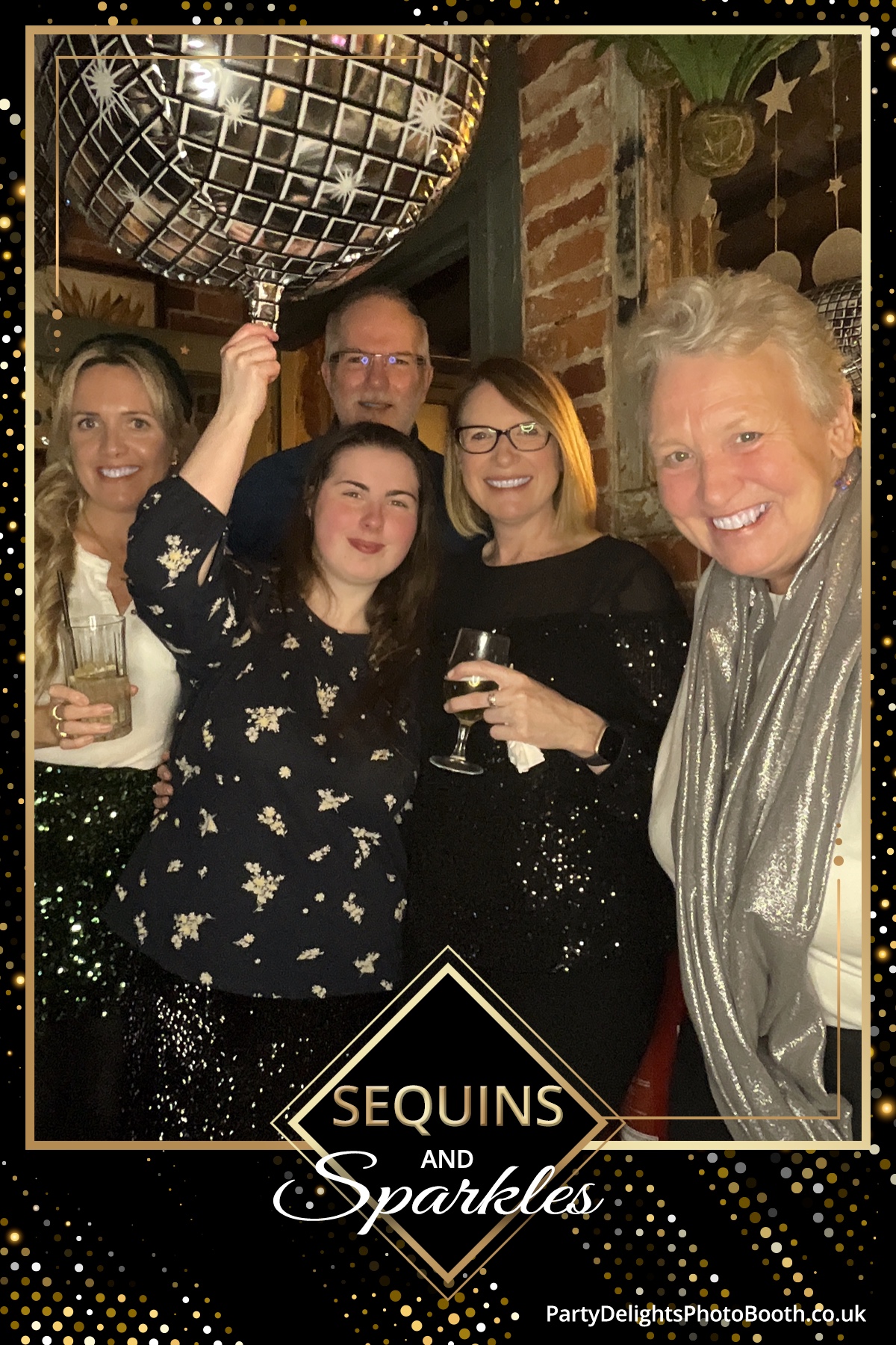 Lucy and Micaela's birthdays (50 + 45) | View more photos from the event at gallery.partydelightsphotobooth.co.uk/u/PartyDelightsPhotoBooth/Lucy-and-Micaelas-birthdays-50-45