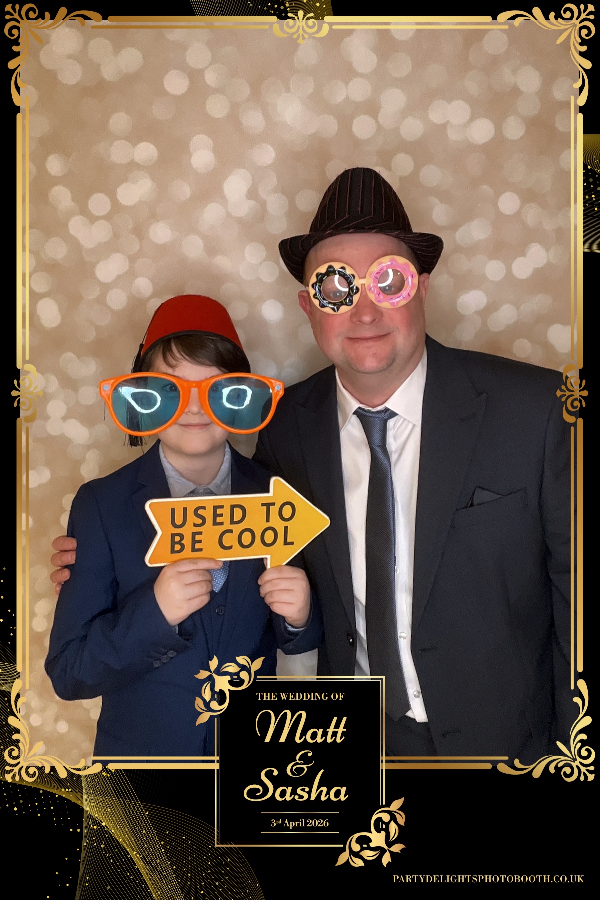Matt and Sasha Wedding | View more photos from the event at gallery.partydelightsphotobooth.co.uk/u/PartyDelightsPhotoBooth/Matt-and-Sasha-Wedding