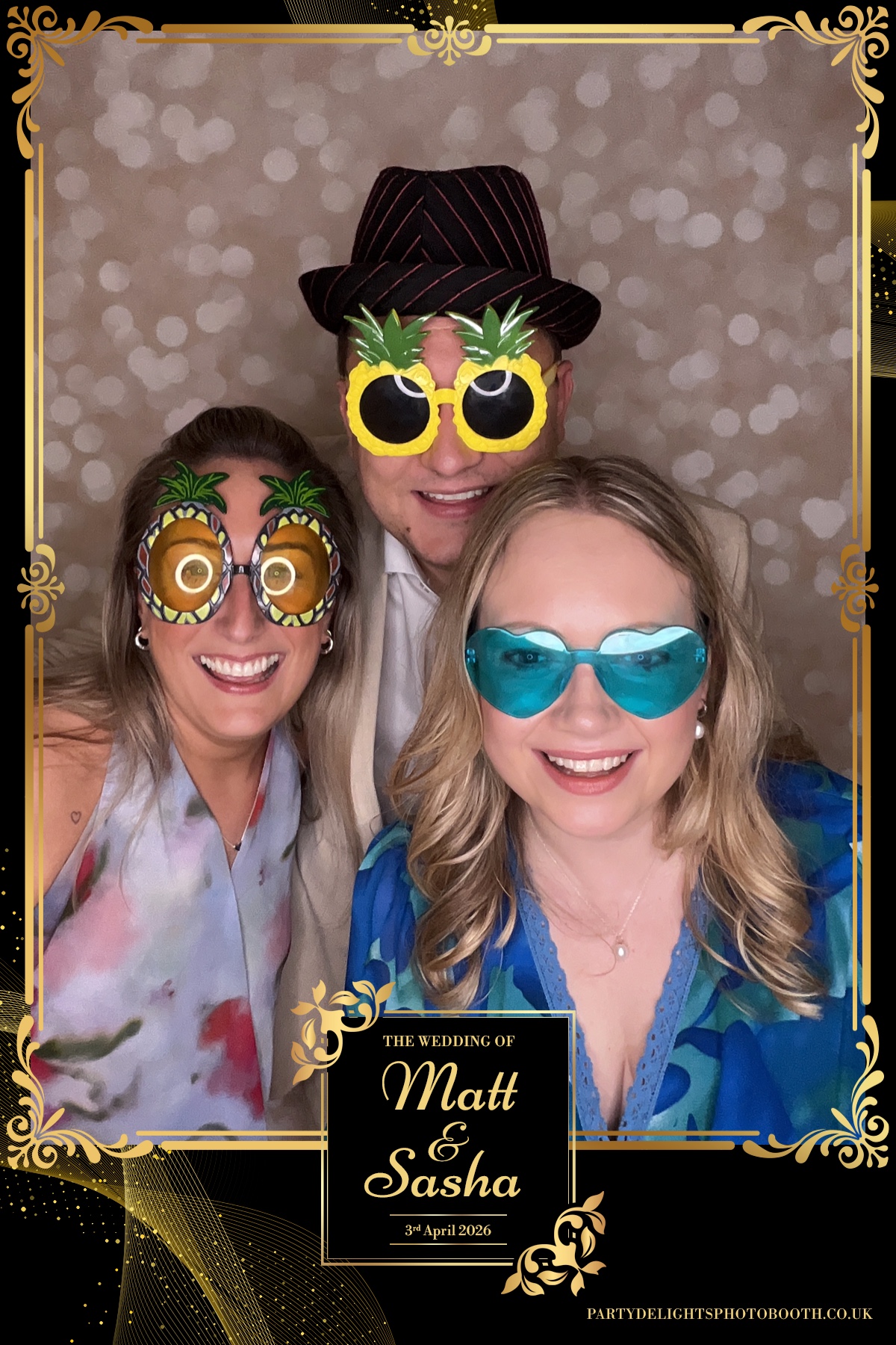 Matt and Sasha Wedding | View more photos from the event at gallery.partydelightsphotobooth.co.uk/u/PartyDelightsPhotoBooth/Matt-and-Sasha-Wedding