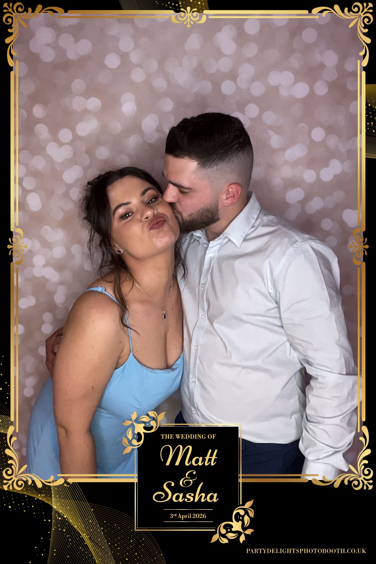 Matt and Sasha Wedding | View more photos from the event at gallery.partydelightsphotobooth.co.uk/u/PartyDelightsPhotoBooth/Matt-and-Sasha-Wedding
