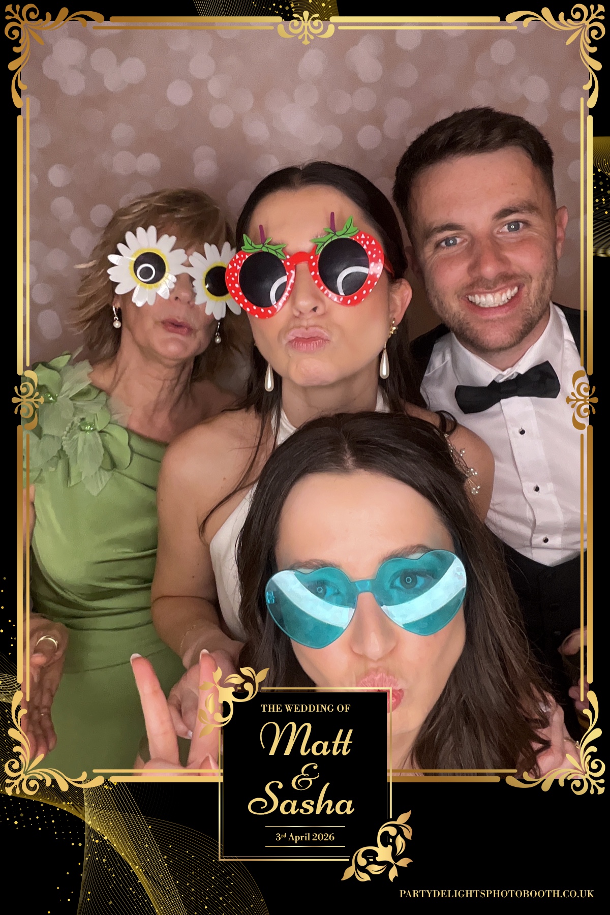 Matt and Sasha Wedding | View more photos from the event at gallery.partydelightsphotobooth.co.uk/u/PartyDelightsPhotoBooth/Matt-and-Sasha-Wedding