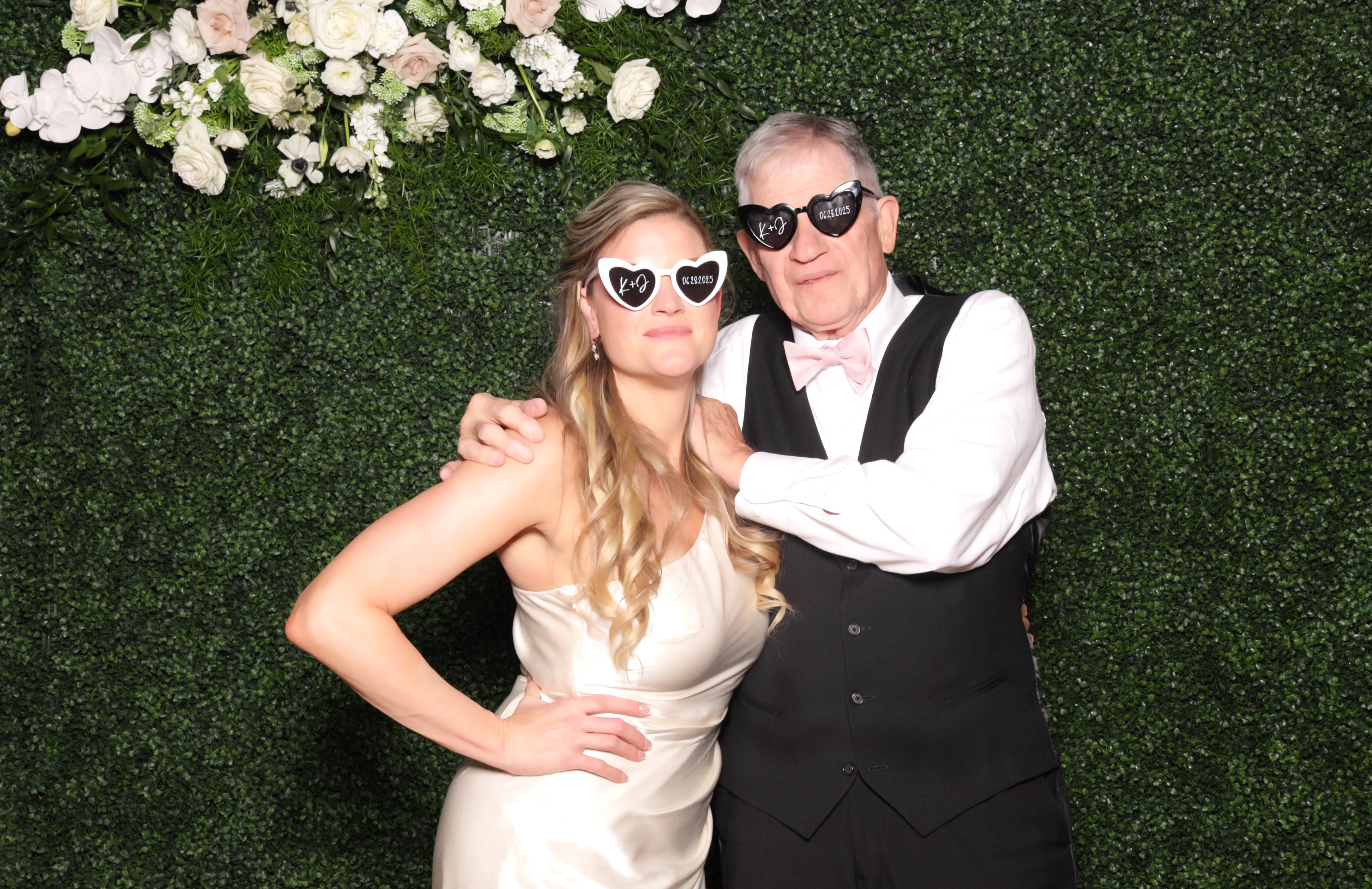 Horton Wedding | View more photos from the event at v1.boothgallery.com/u/PhabPhotobooth/Horton-Wedding