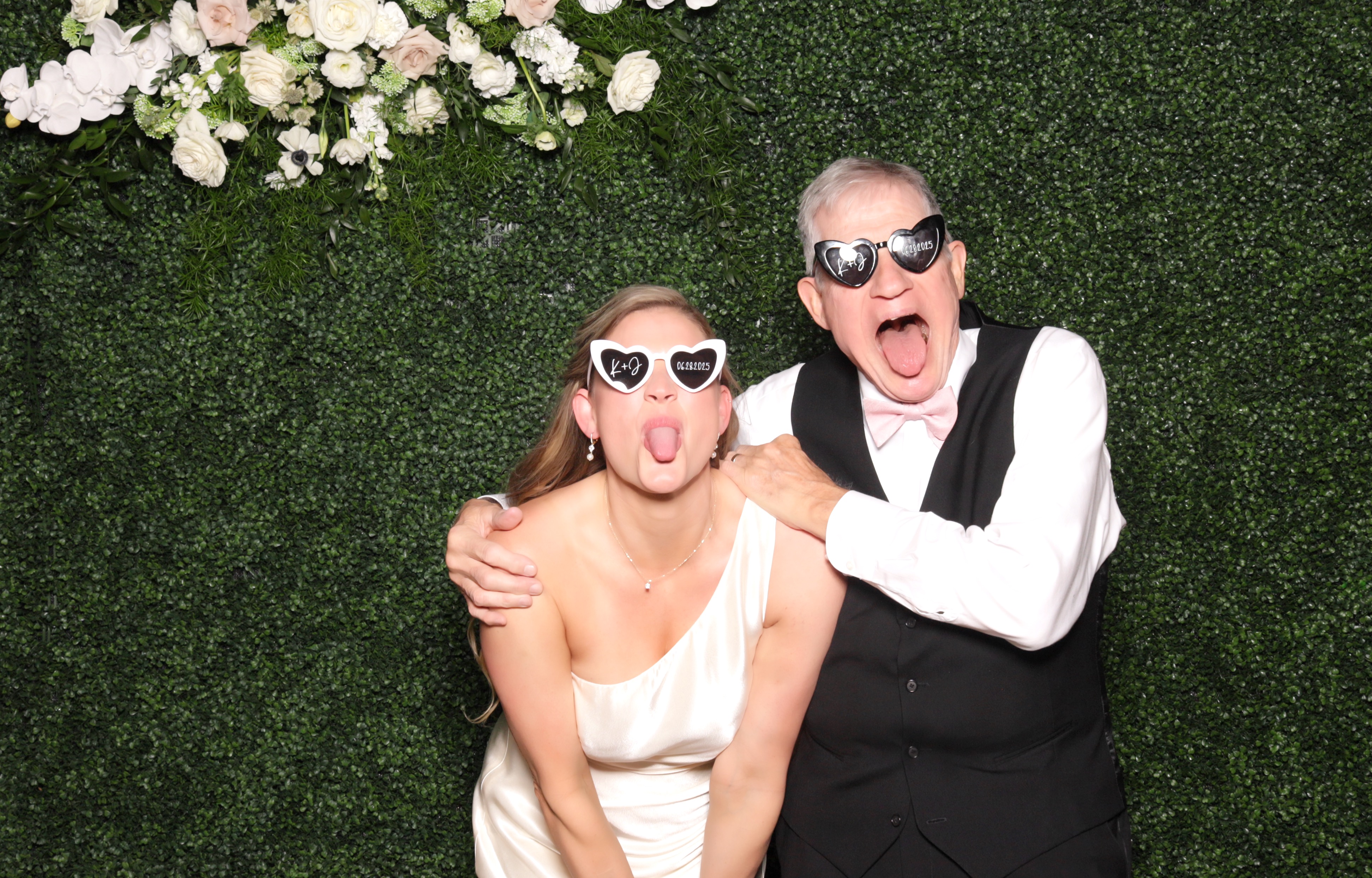 Horton Wedding | View more photos from the event at v1.boothgallery.com/u/PhabPhotobooth/Horton-Wedding