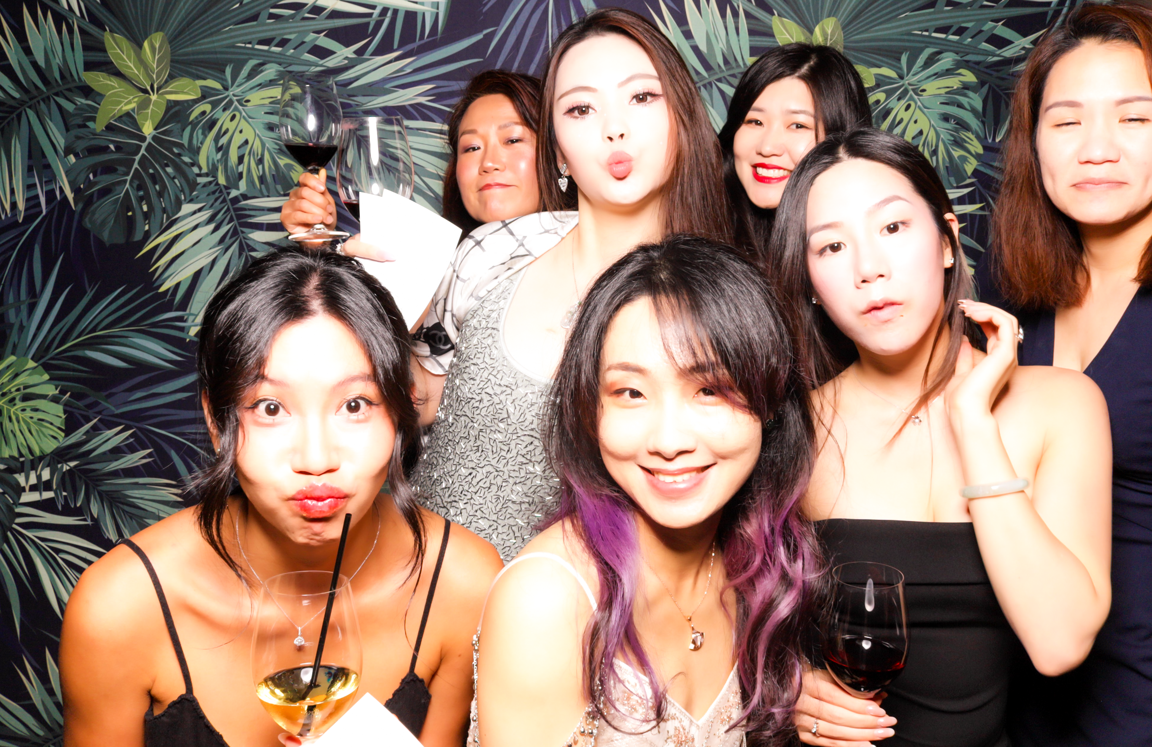 ID Tech Holiday Party | View more photos from the event at v1.boothgallery.com/u/PhabPhotobooth/ID-Tech-Holiday-Party