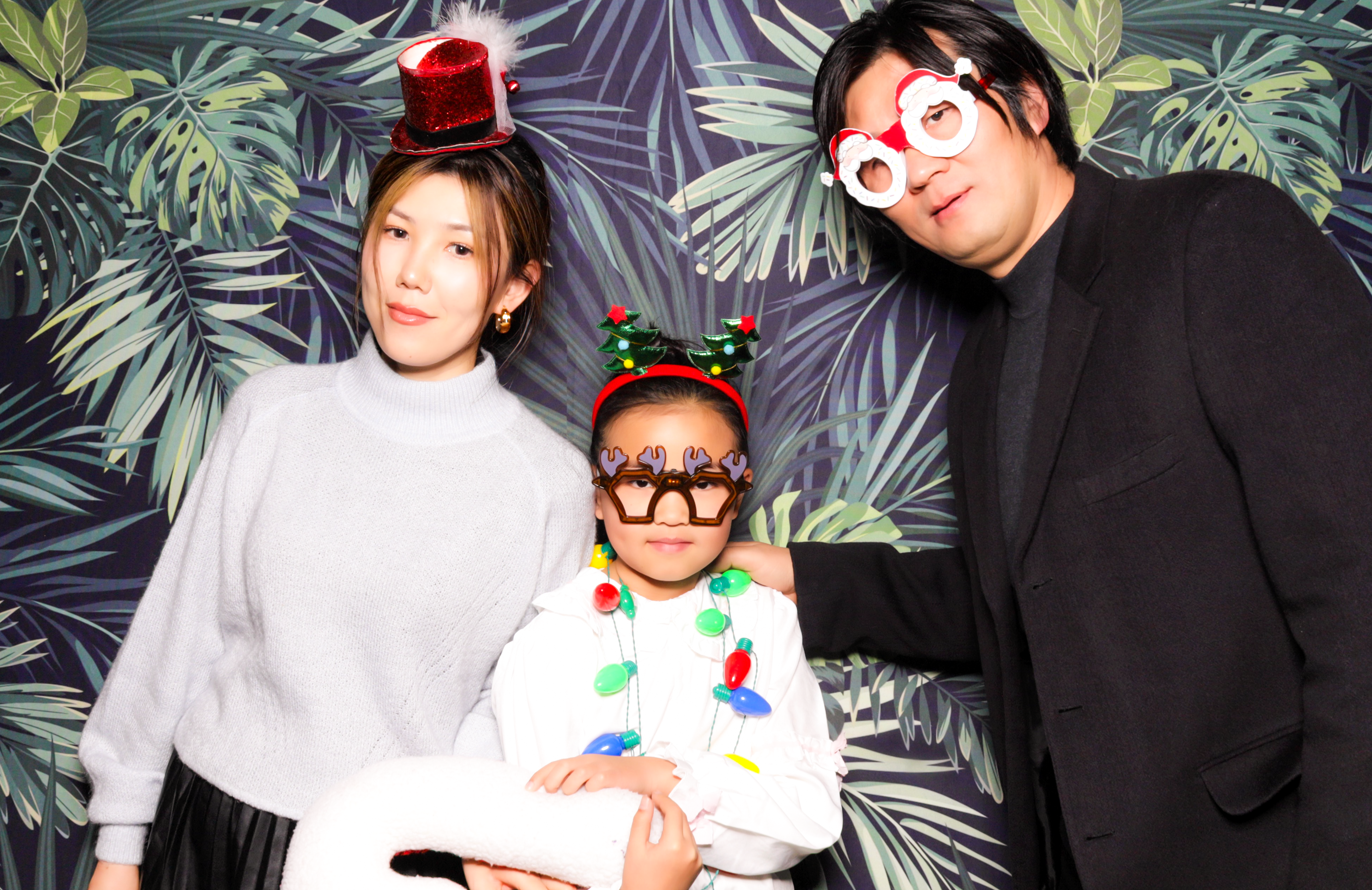 ID Tech Holiday Party | View more photos from the event at v1.boothgallery.com/u/PhabPhotobooth/ID-Tech-Holiday-Party