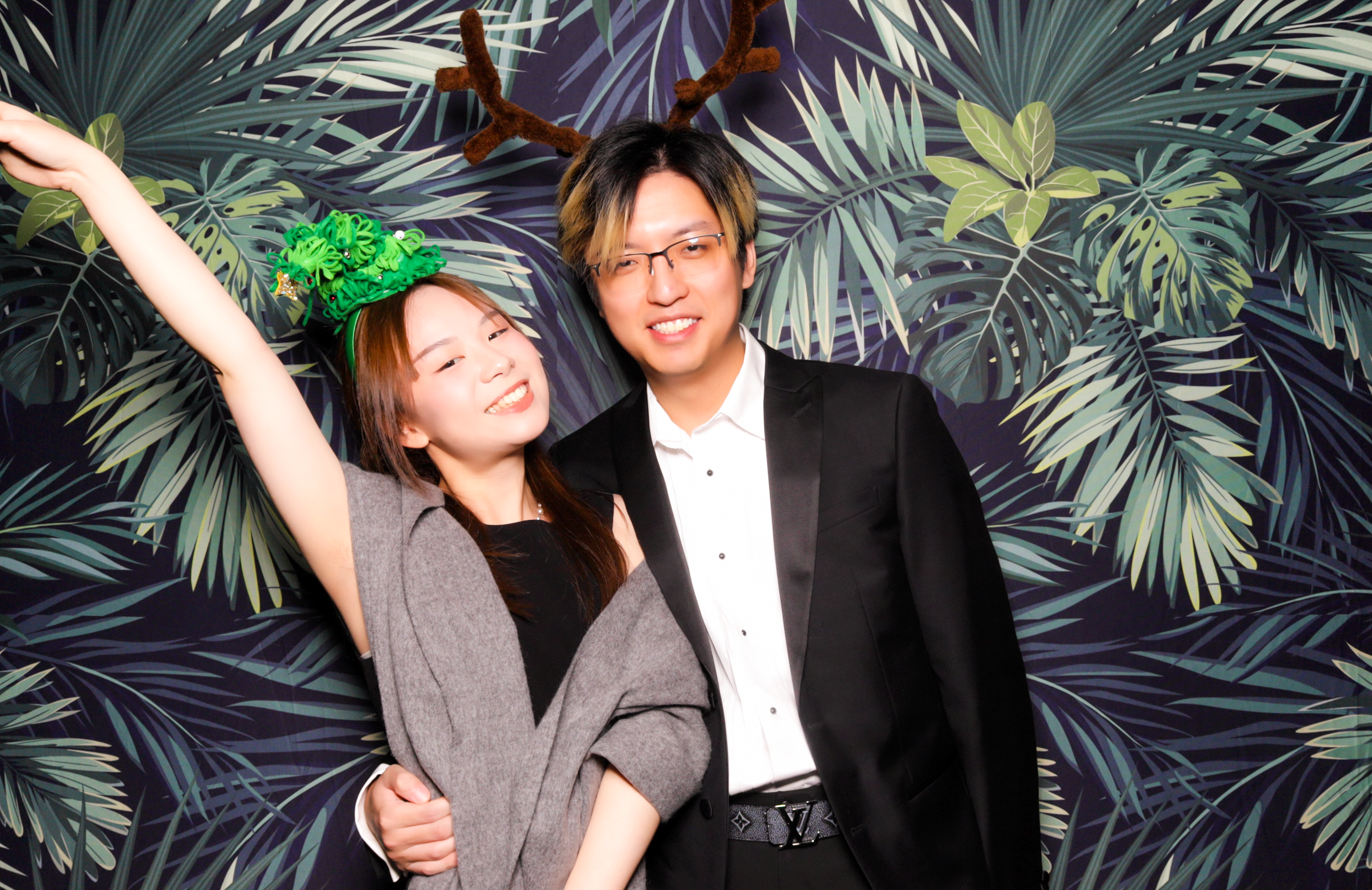 ID Tech Holiday Party | View more photos from the event at v1.boothgallery.com/u/PhabPhotobooth/ID-Tech-Holiday-Party