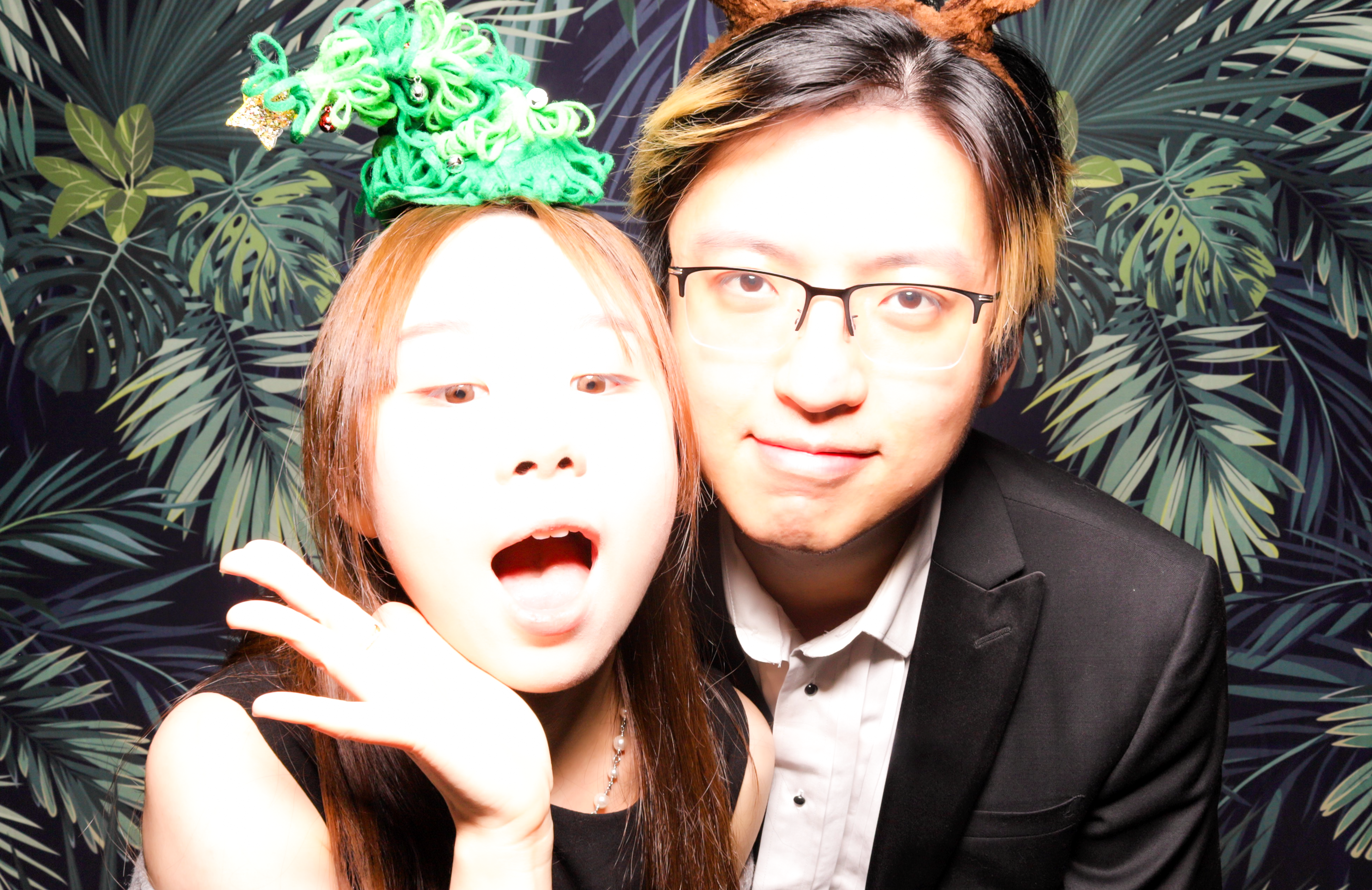 ID Tech Holiday Party | View more photos from the event at v1.boothgallery.com/u/PhabPhotobooth/ID-Tech-Holiday-Party