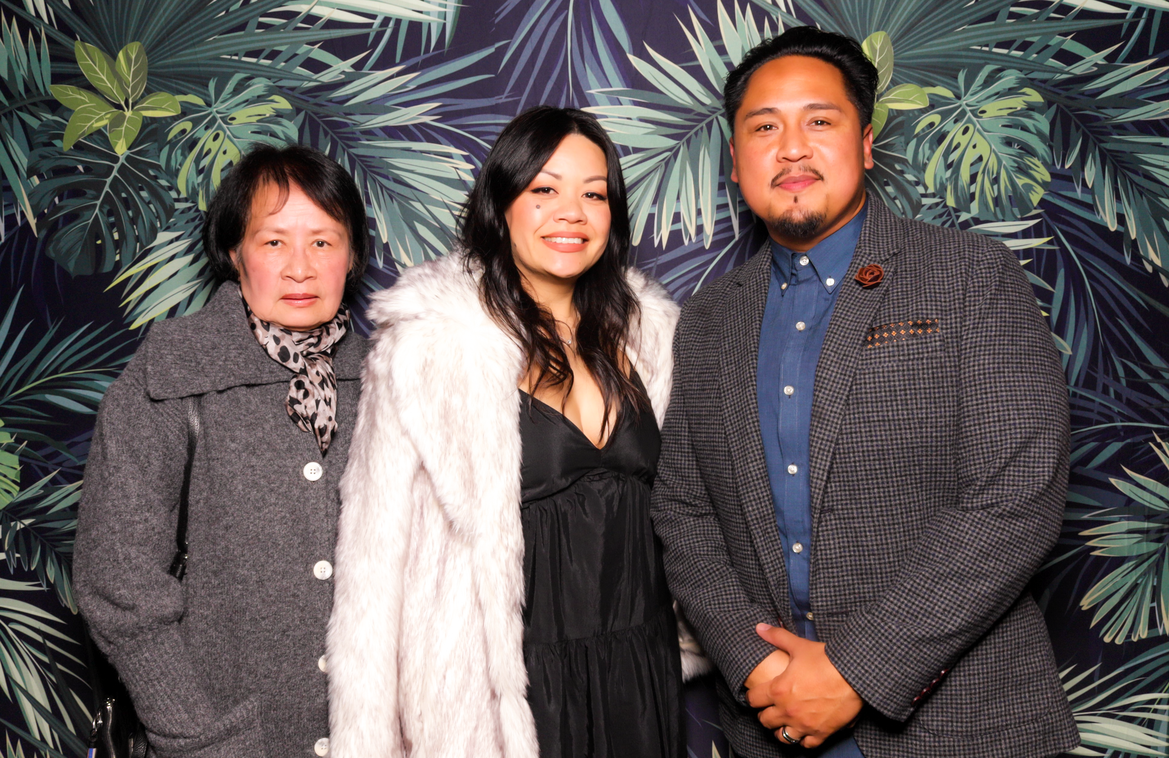 ID Tech Holiday Party | View more photos from the event at v1.boothgallery.com/u/PhabPhotobooth/ID-Tech-Holiday-Party