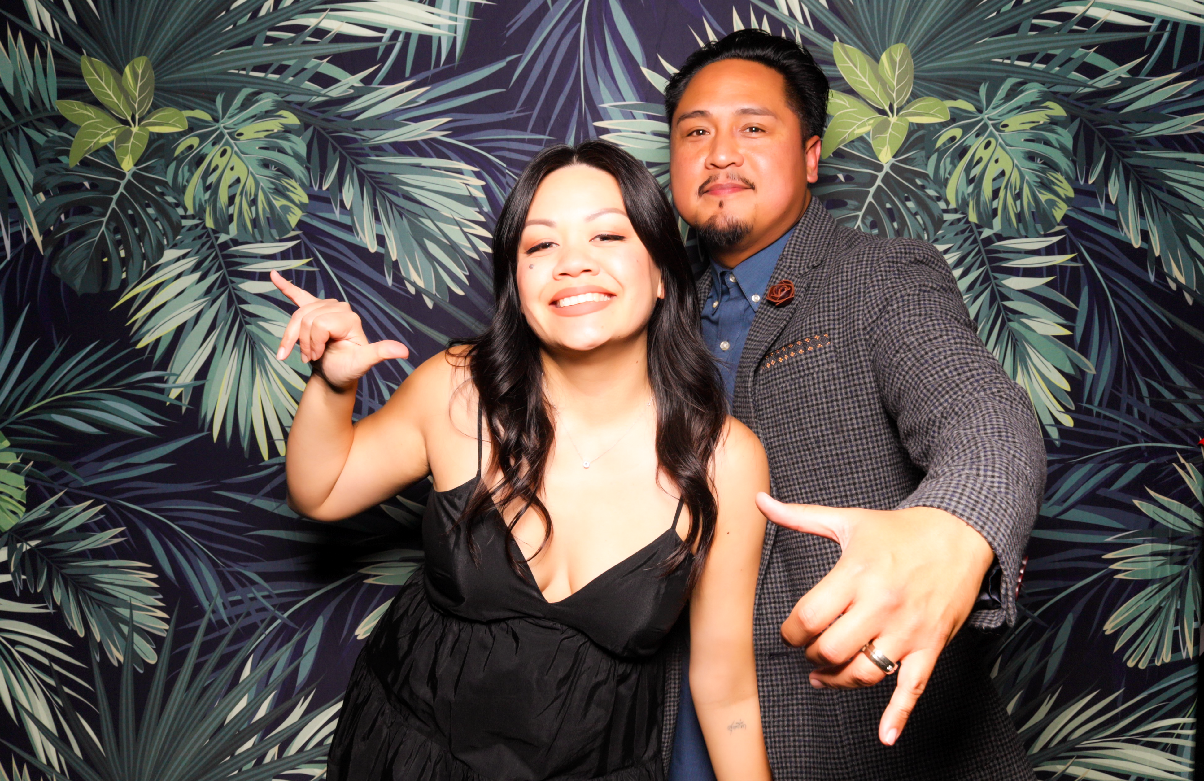 ID Tech Holiday Party | View more photos from the event at v1.boothgallery.com/u/PhabPhotobooth/ID-Tech-Holiday-Party