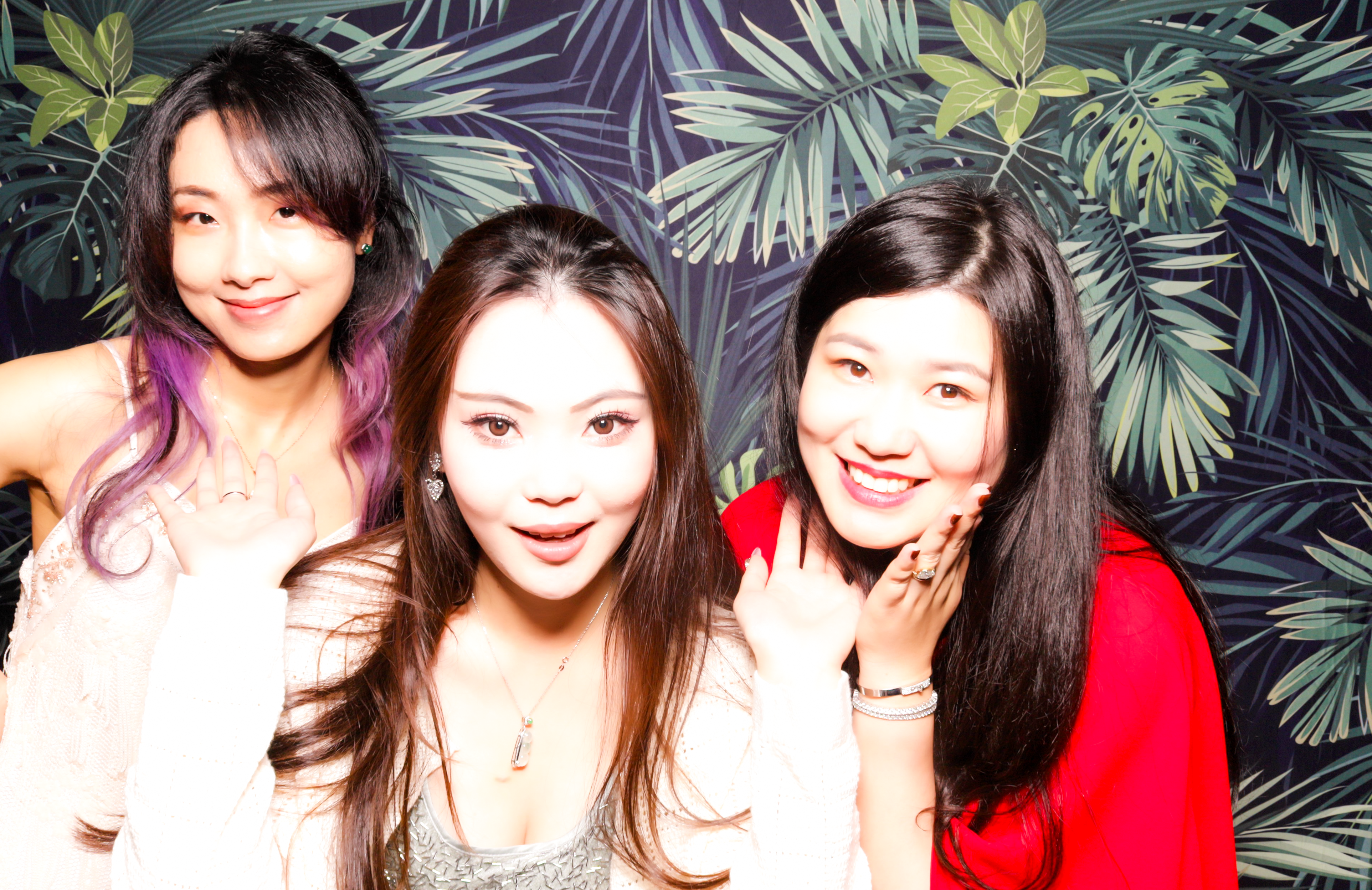 ID Tech Holiday Party | View more photos from the event at v1.boothgallery.com/u/PhabPhotobooth/ID-Tech-Holiday-Party