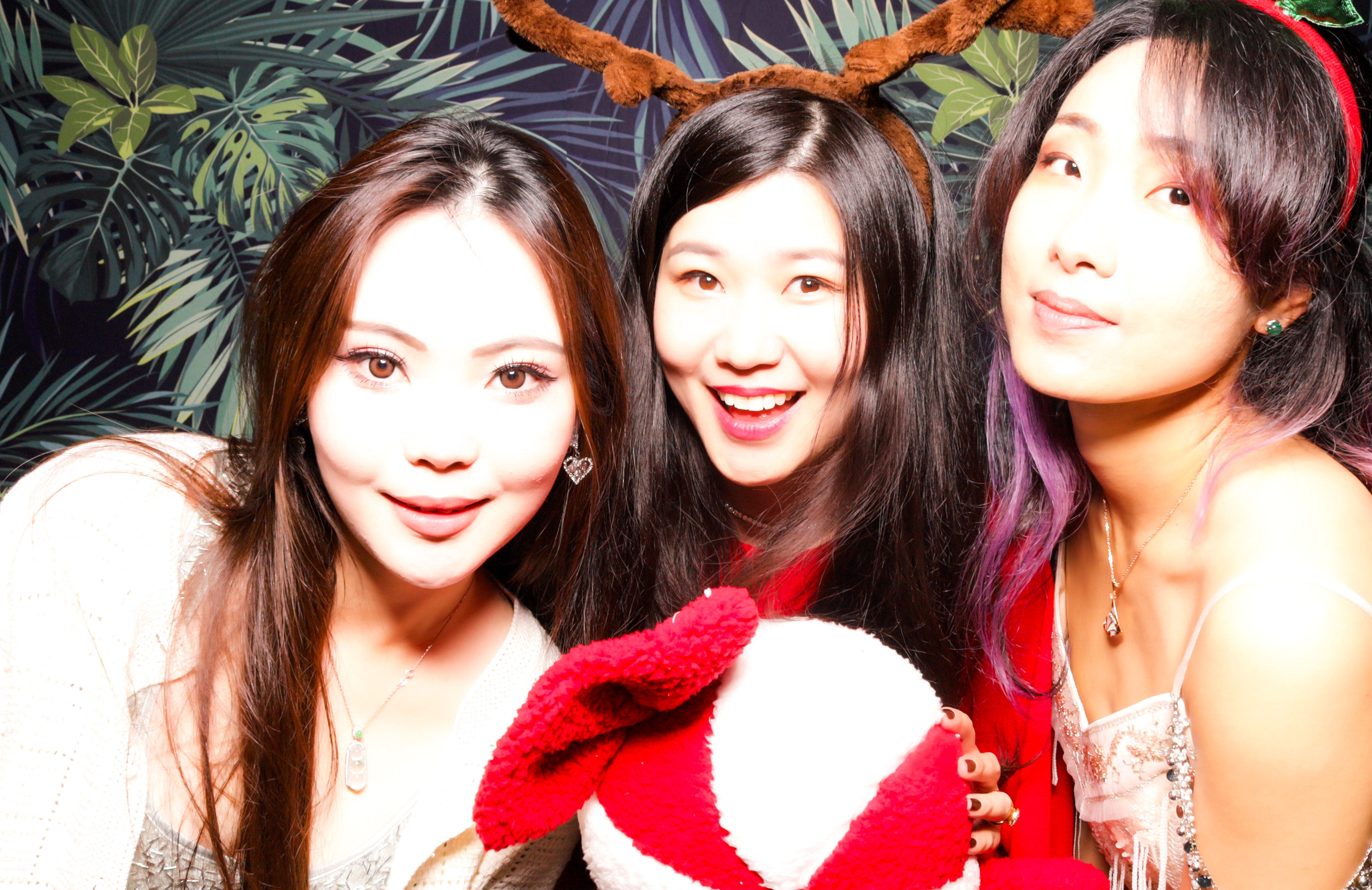 ID Tech Holiday Party | View more photos from the event at v1.boothgallery.com/u/PhabPhotobooth/ID-Tech-Holiday-Party