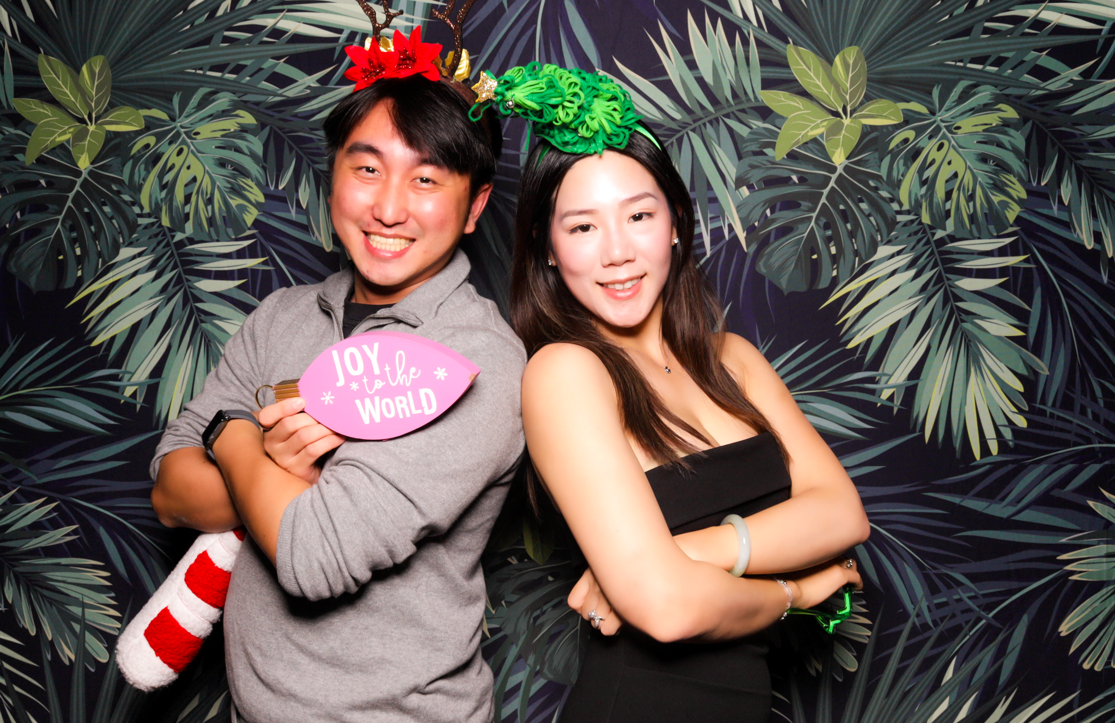 ID Tech Holiday Party | View more photos from the event at v1.boothgallery.com/u/PhabPhotobooth/ID-Tech-Holiday-Party