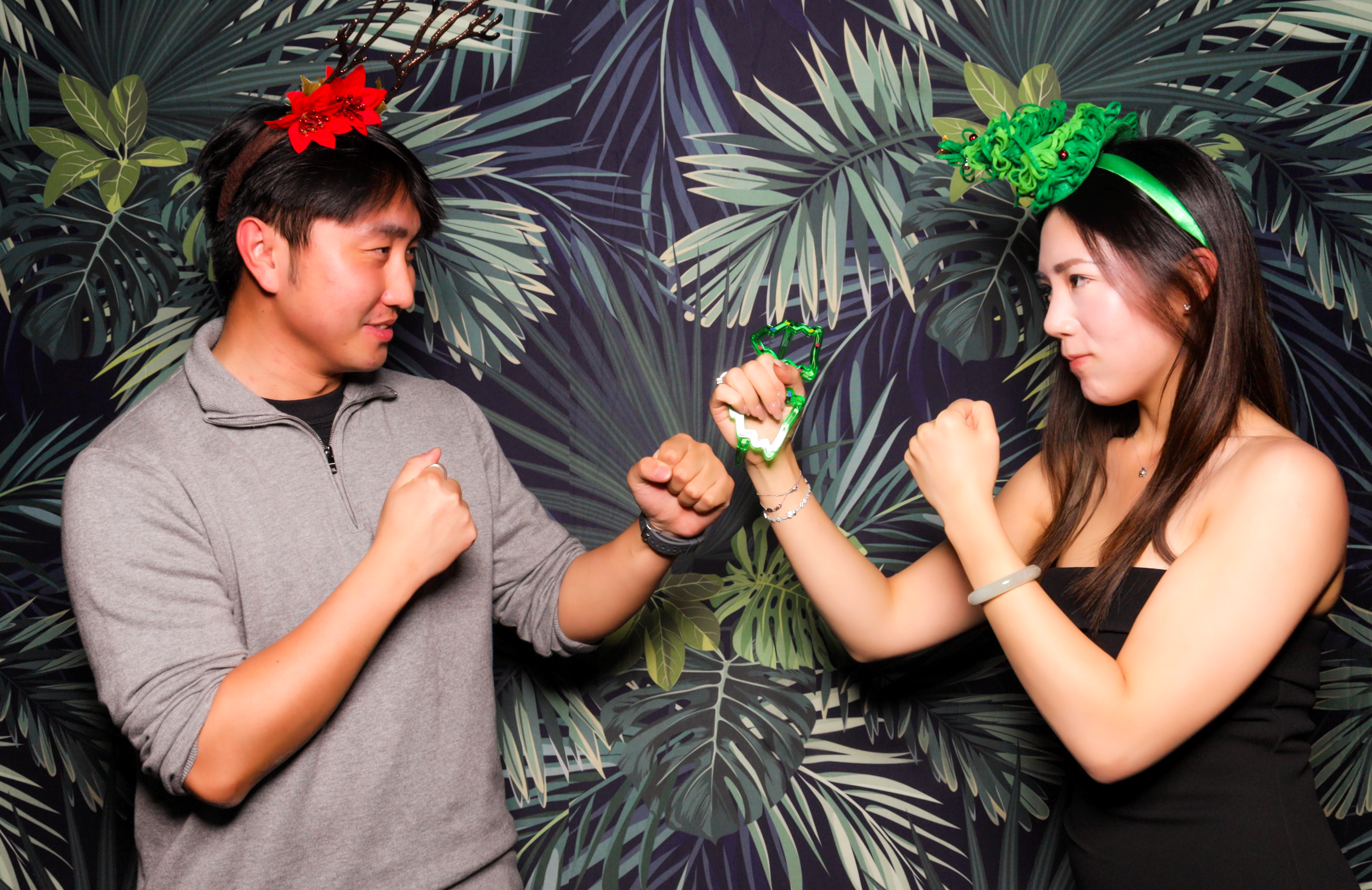 ID Tech Holiday Party | View more photos from the event at v1.boothgallery.com/u/PhabPhotobooth/ID-Tech-Holiday-Party