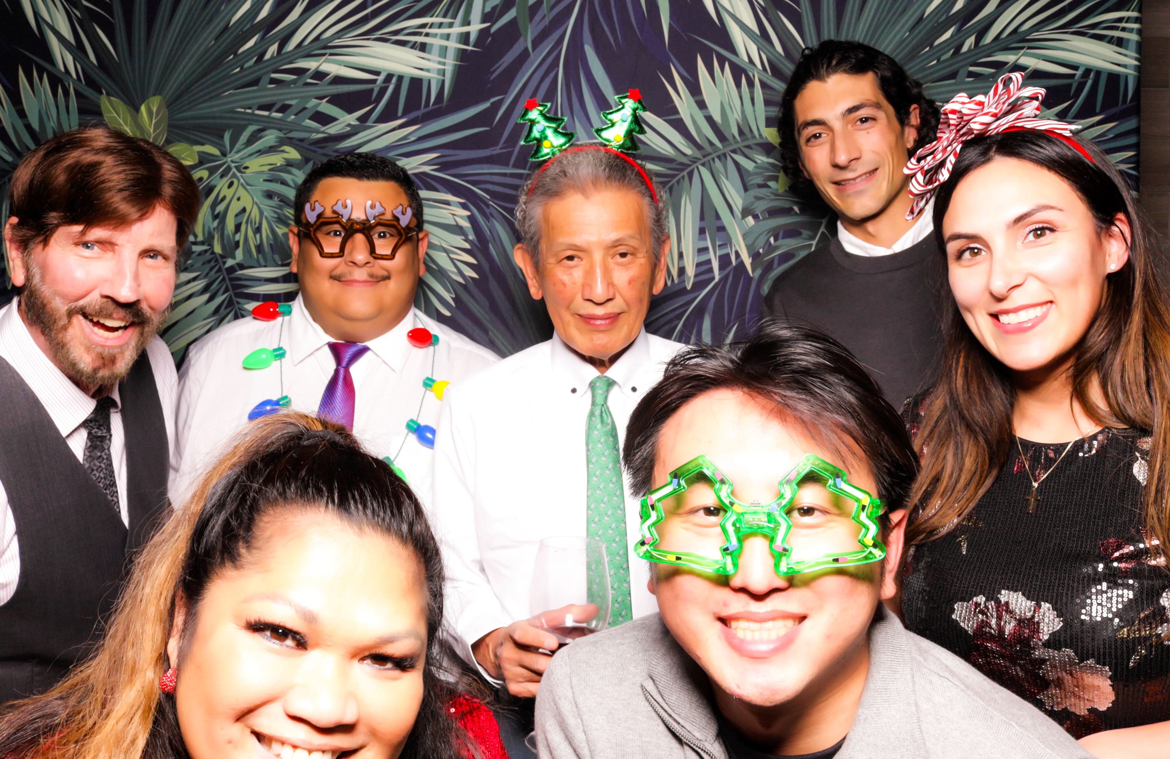 ID Tech Holiday Party | View more photos from the event at v1.boothgallery.com/u/PhabPhotobooth/ID-Tech-Holiday-Party