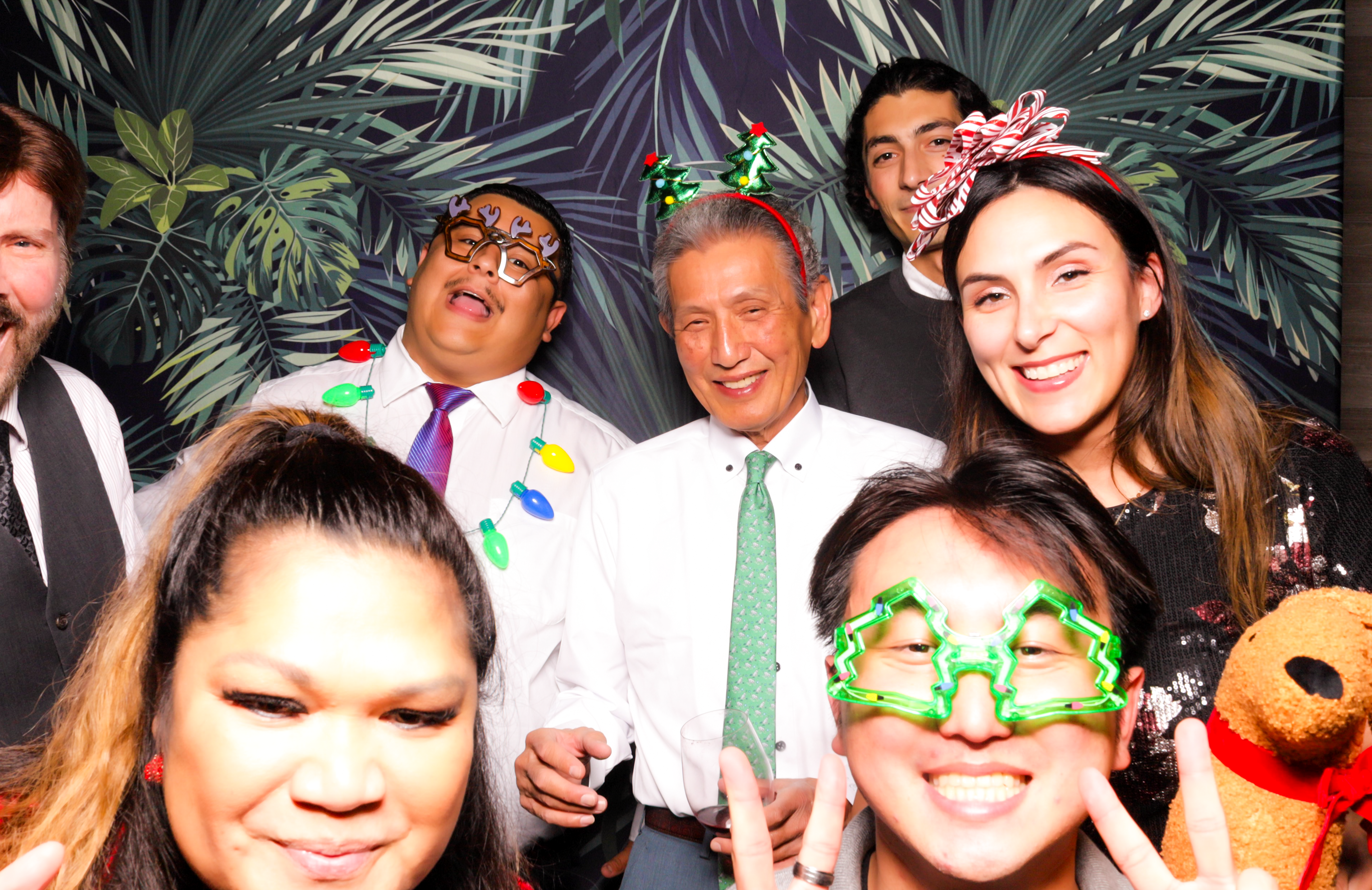 ID Tech Holiday Party | View more photos from the event at v1.boothgallery.com/u/PhabPhotobooth/ID-Tech-Holiday-Party