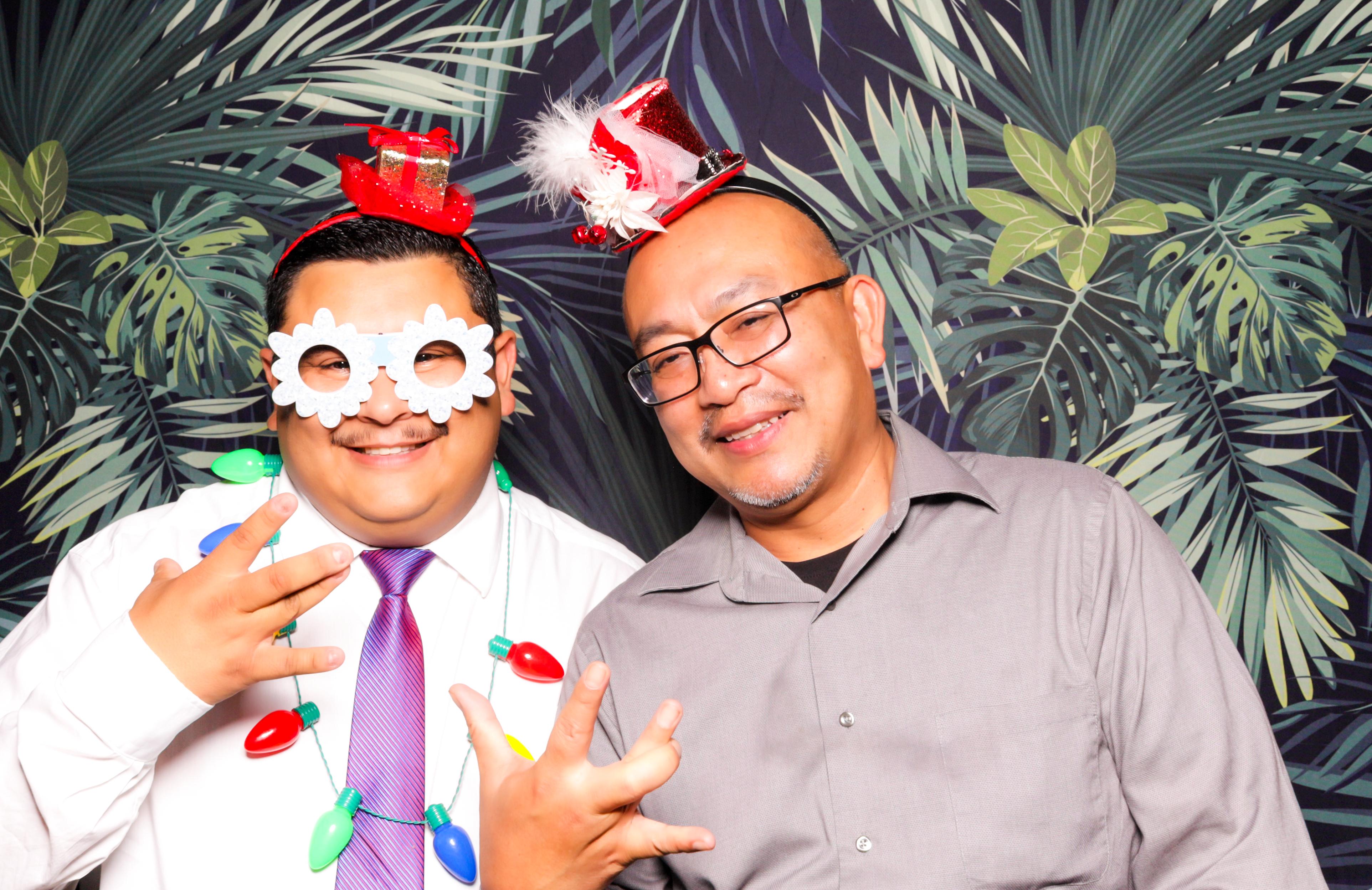 ID Tech Holiday Party | View more photos from the event at v1.boothgallery.com/u/PhabPhotobooth/ID-Tech-Holiday-Party