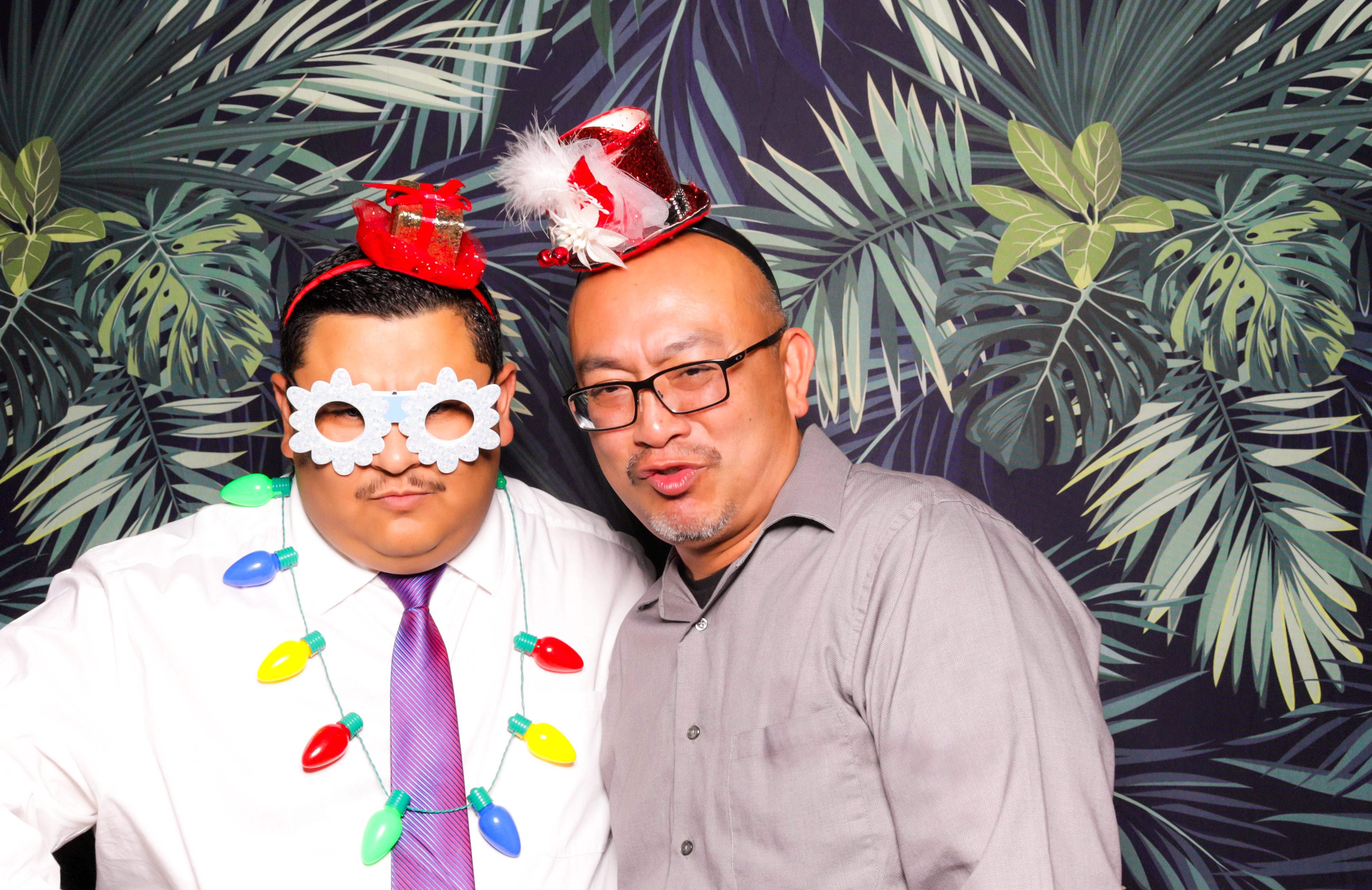 ID Tech Holiday Party | View more photos from the event at v1.boothgallery.com/u/PhabPhotobooth/ID-Tech-Holiday-Party