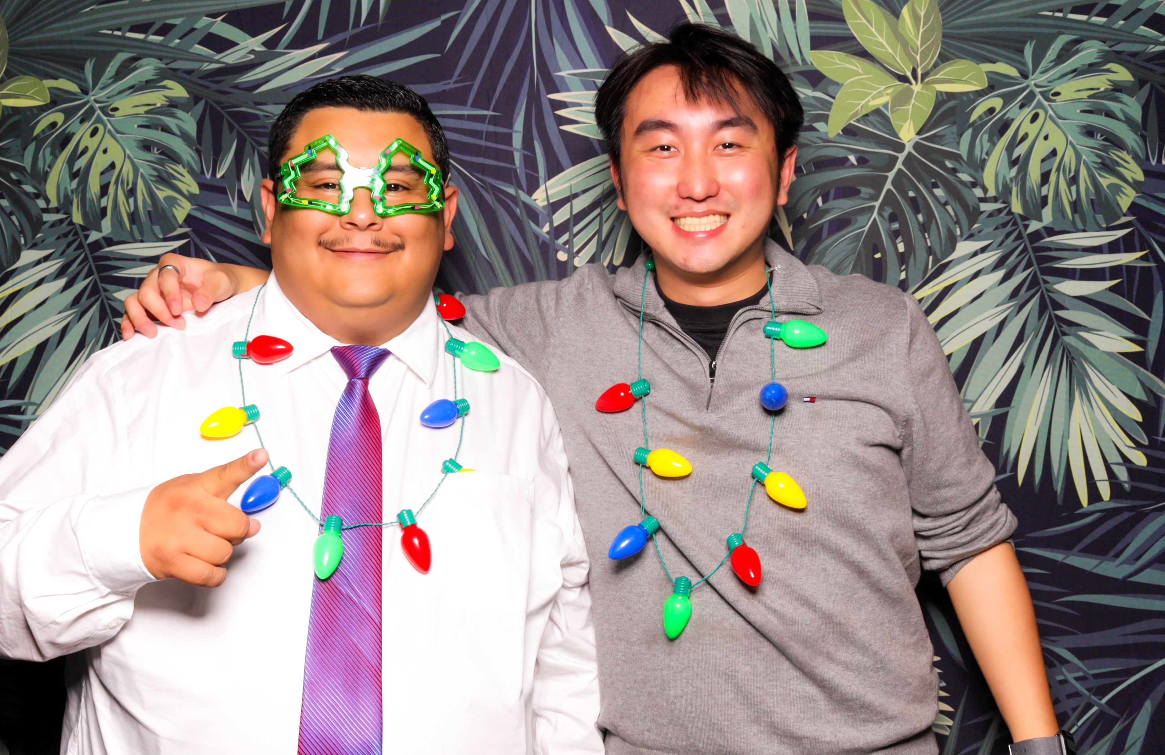 ID Tech Holiday Party | View more photos from the event at v1.boothgallery.com/u/PhabPhotobooth/ID-Tech-Holiday-Party