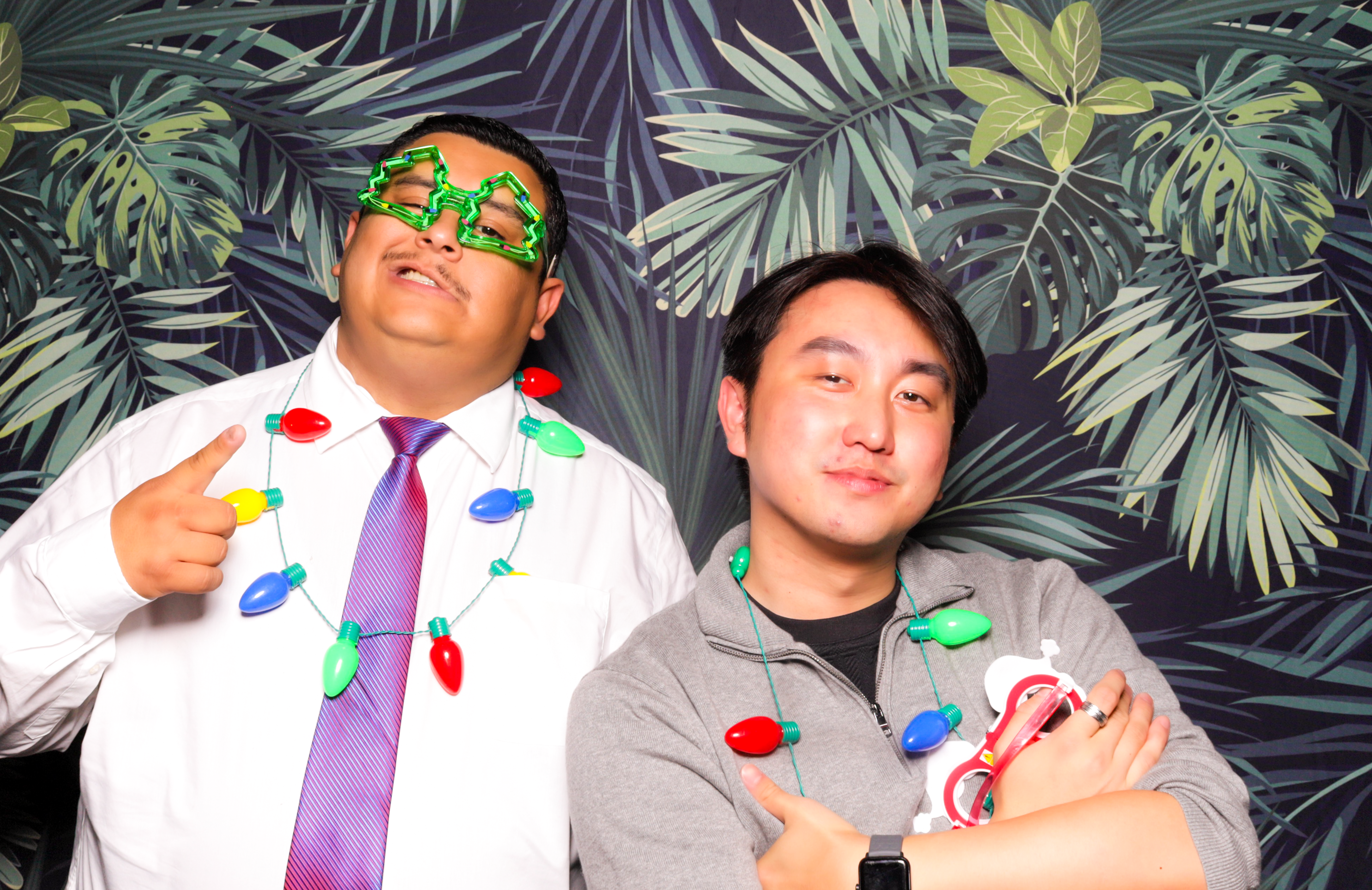 ID Tech Holiday Party | View more photos from the event at v1.boothgallery.com/u/PhabPhotobooth/ID-Tech-Holiday-Party