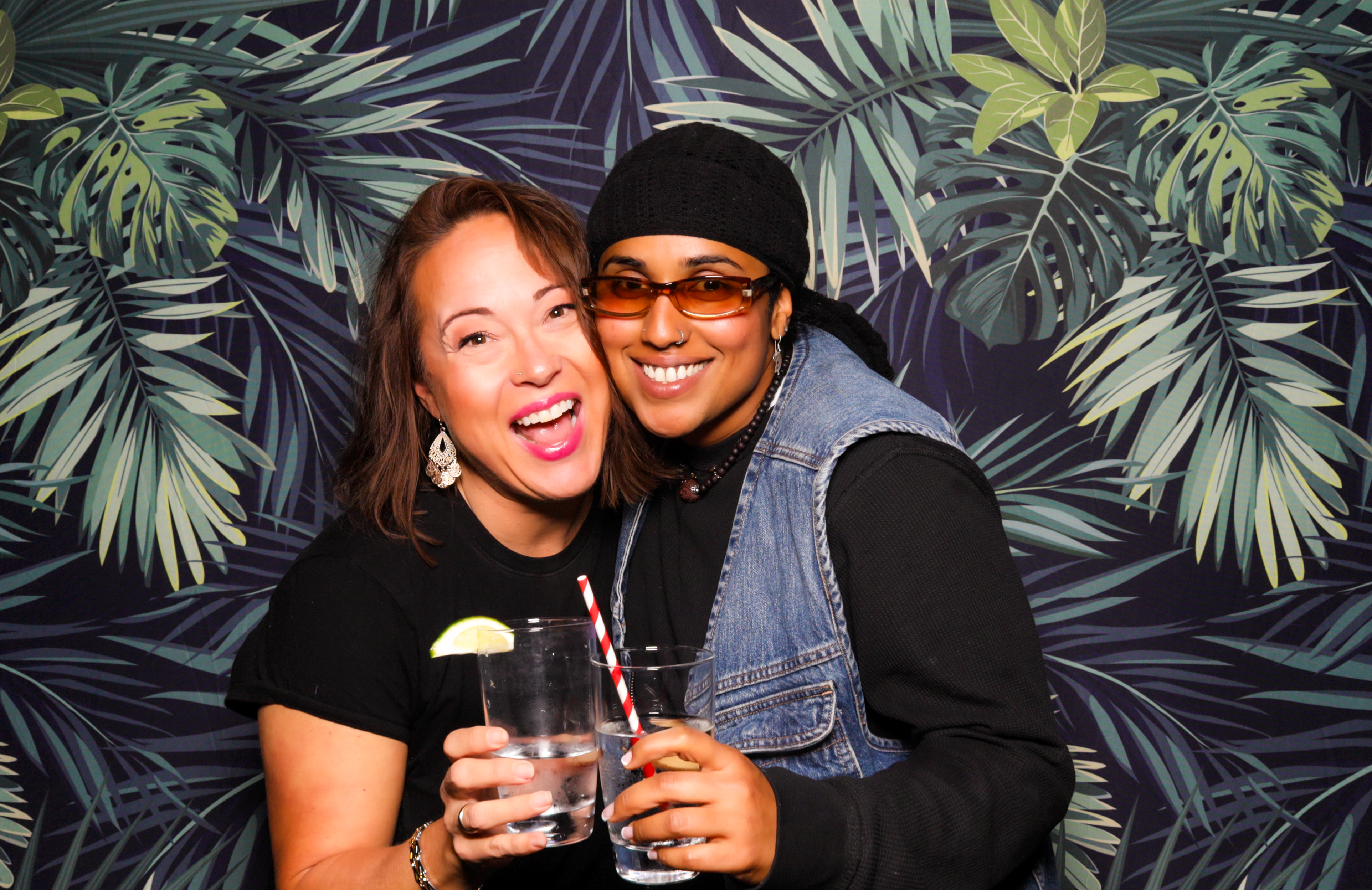 ID Tech Holiday Party | View more photos from the event at v1.boothgallery.com/u/PhabPhotobooth/ID-Tech-Holiday-Party