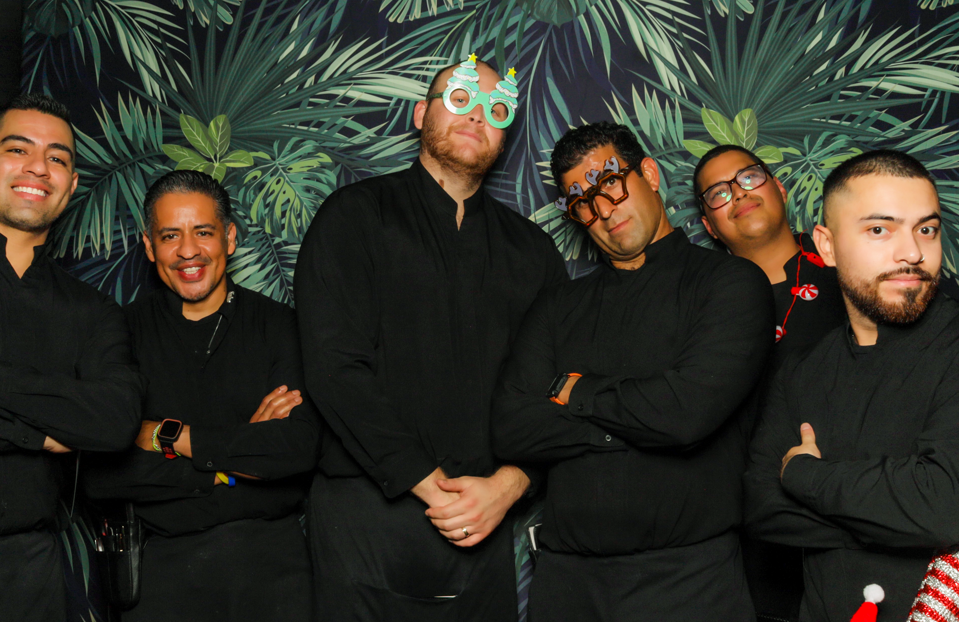 ID Tech Holiday Party | View more photos from the event at v1.boothgallery.com/u/PhabPhotobooth/ID-Tech-Holiday-Party