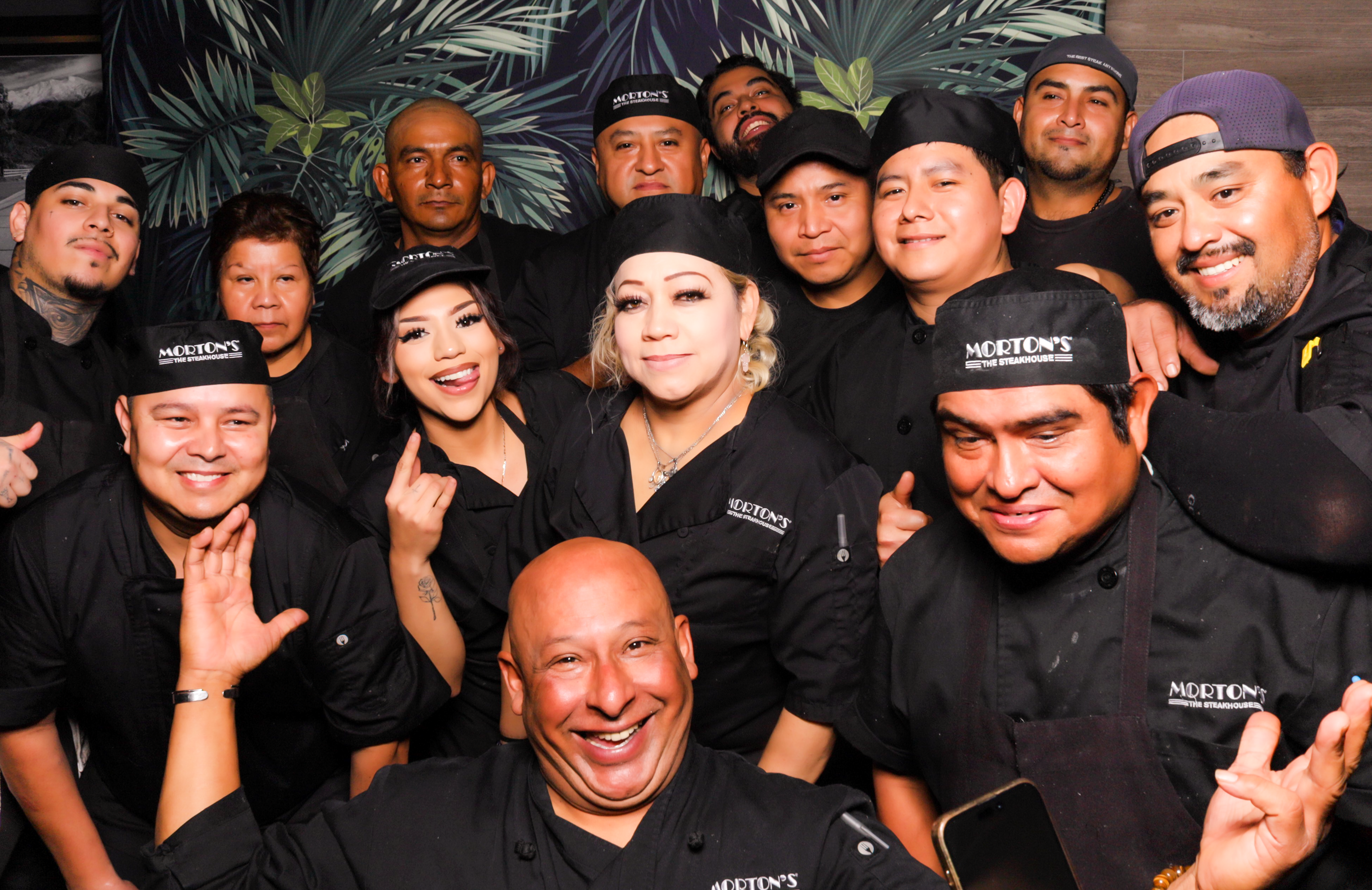 ID Tech Holiday Party | View more photos from the event at v1.boothgallery.com/u/PhabPhotobooth/ID-Tech-Holiday-Party