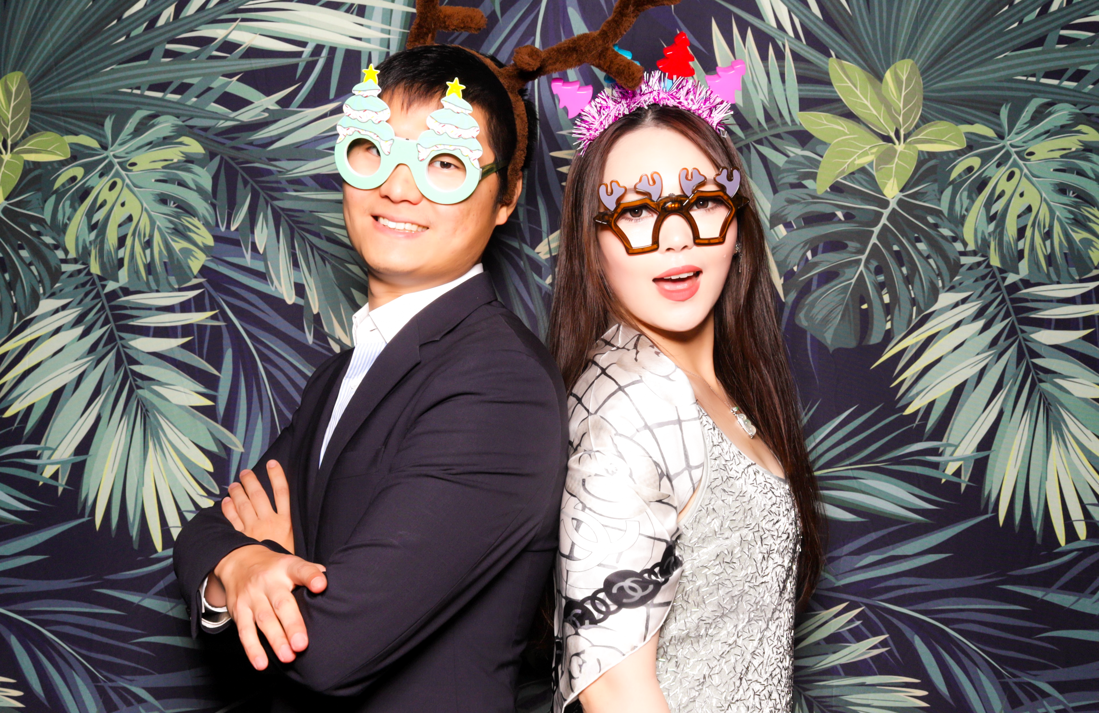 ID Tech Holiday Party | View more photos from the event at v1.boothgallery.com/u/PhabPhotobooth/ID-Tech-Holiday-Party