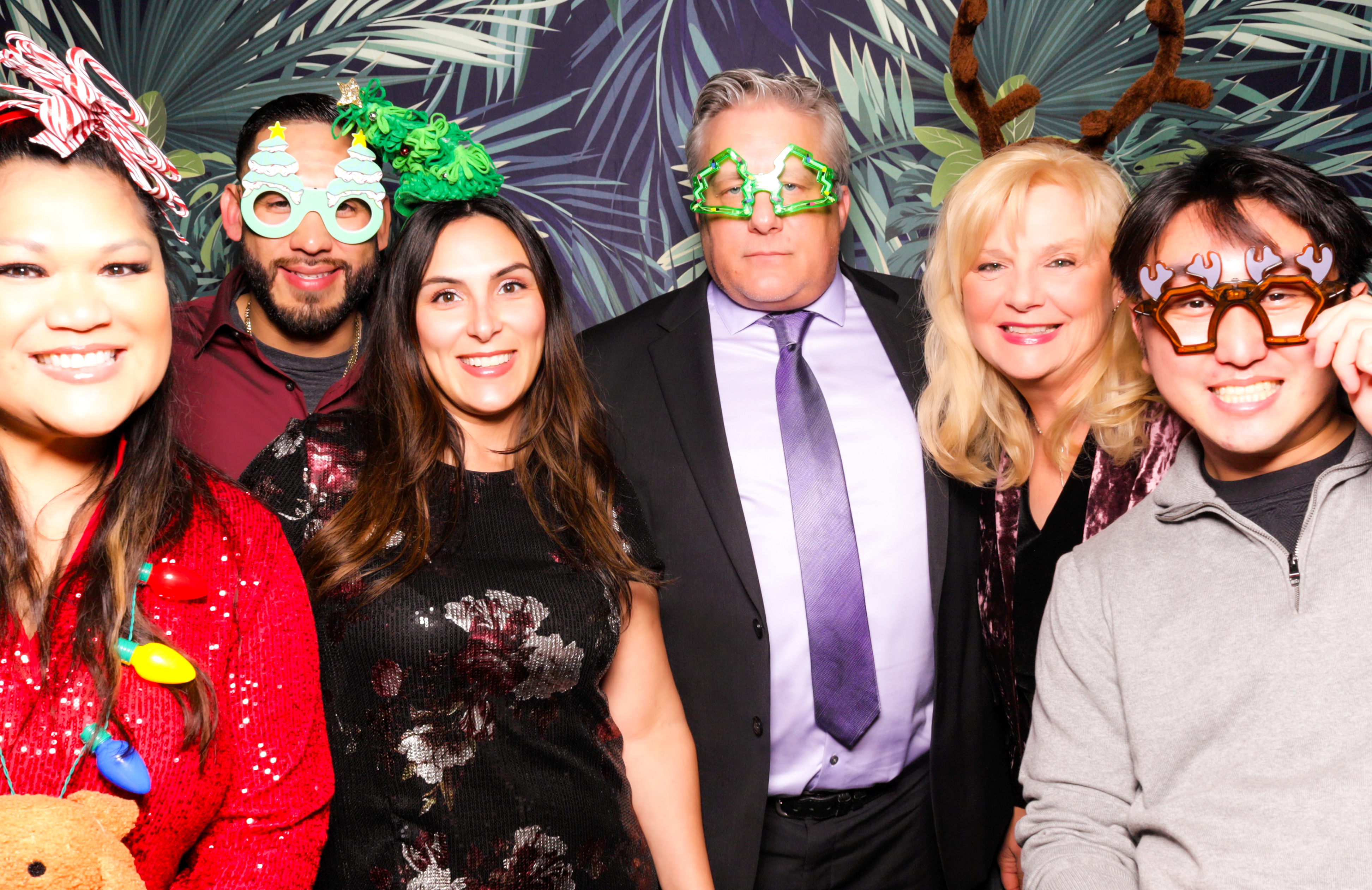 ID Tech Holiday Party | View more photos from the event at v1.boothgallery.com/u/PhabPhotobooth/ID-Tech-Holiday-Party