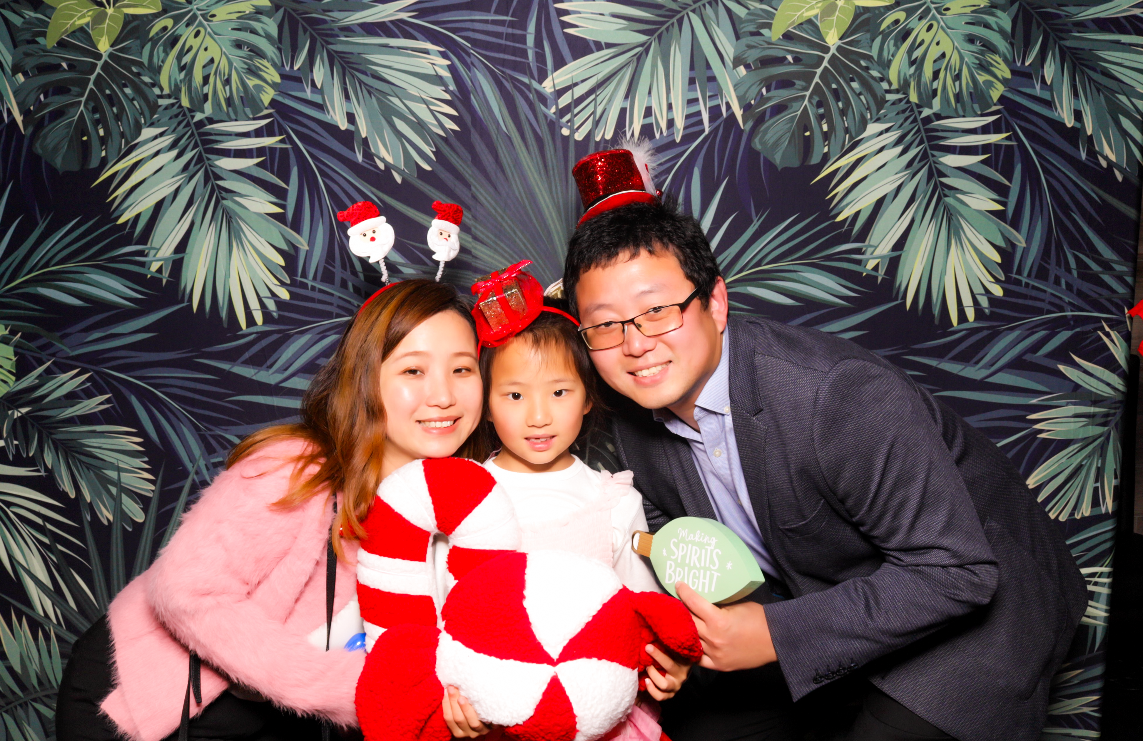 ID Tech Holiday Party | View more photos from the event at v1.boothgallery.com/u/PhabPhotobooth/ID-Tech-Holiday-Party