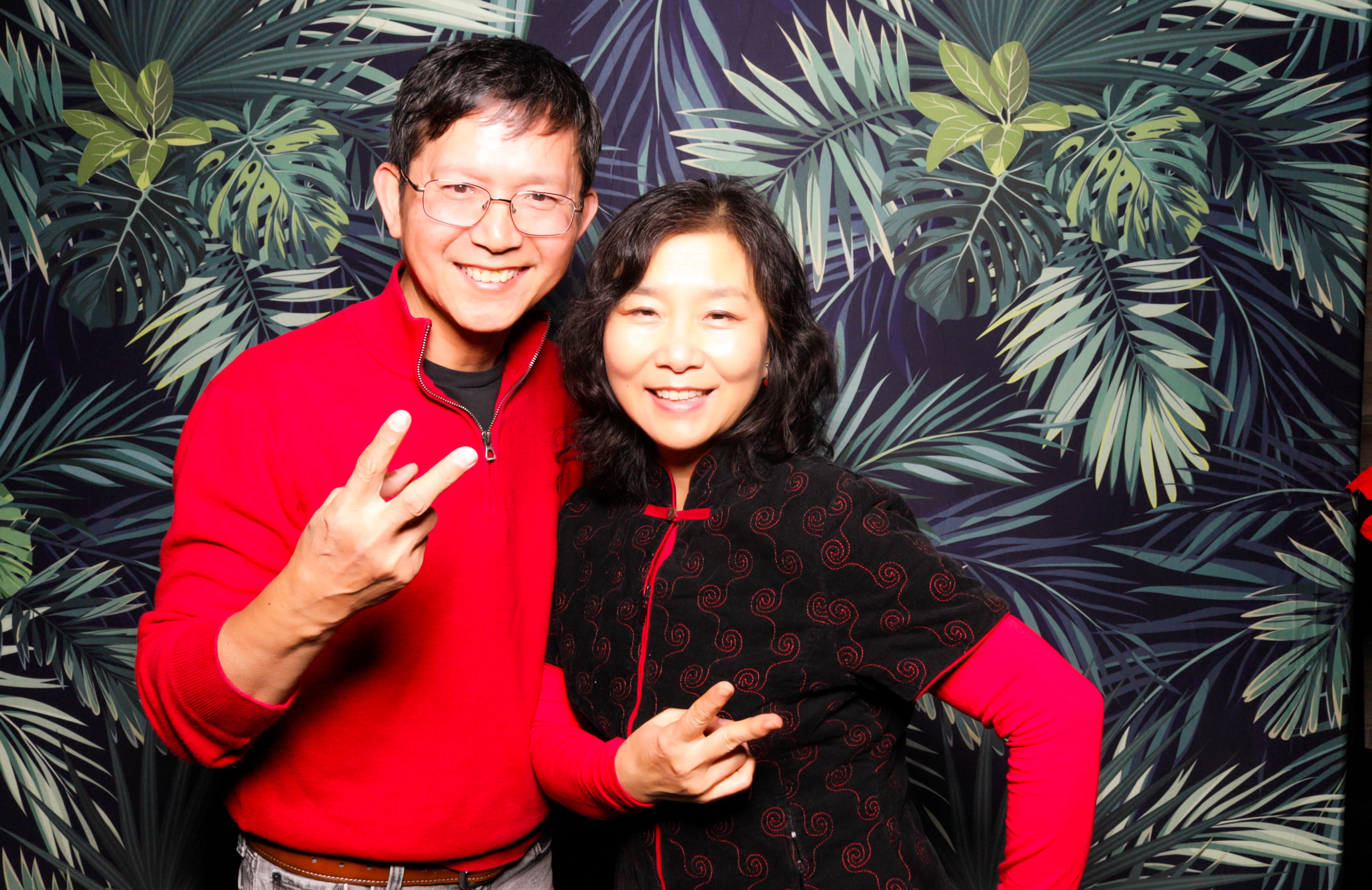 ID Tech Holiday Party | View more photos from the event at v1.boothgallery.com/u/PhabPhotobooth/ID-Tech-Holiday-Party