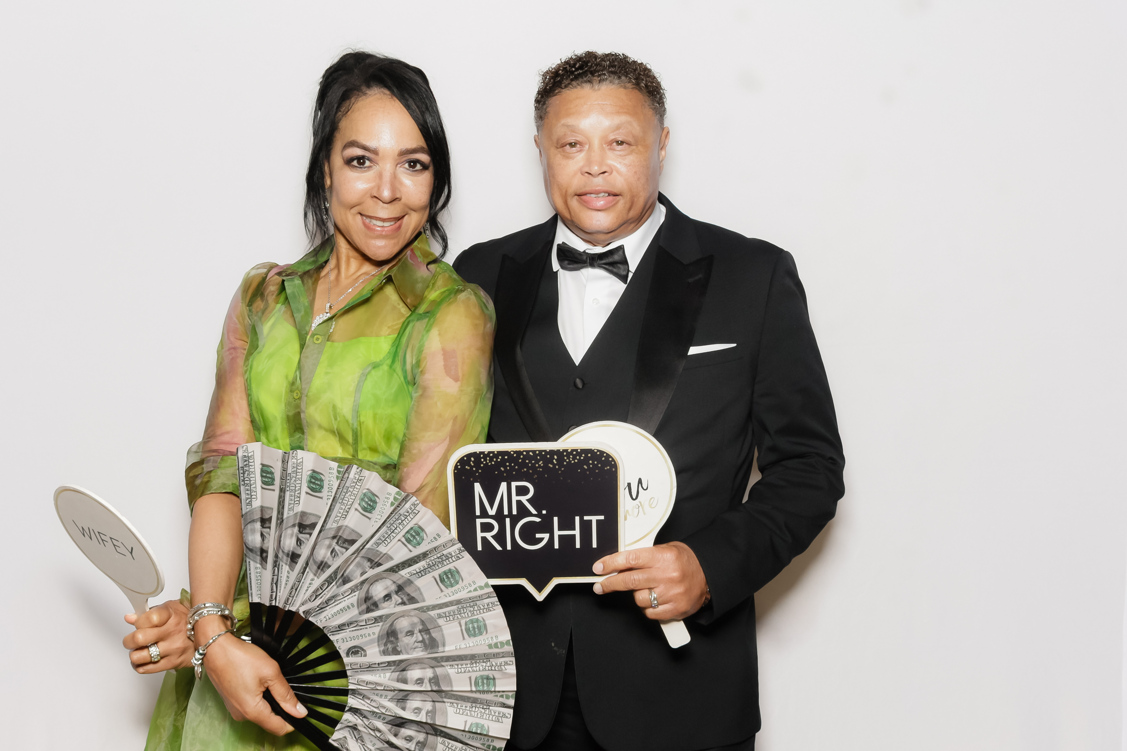 JP and Kamilla's Wedding | View more photos from the event at v1.boothgallery.com/u/PhabPhotobooth/JP-and-Kamillas-Wedding