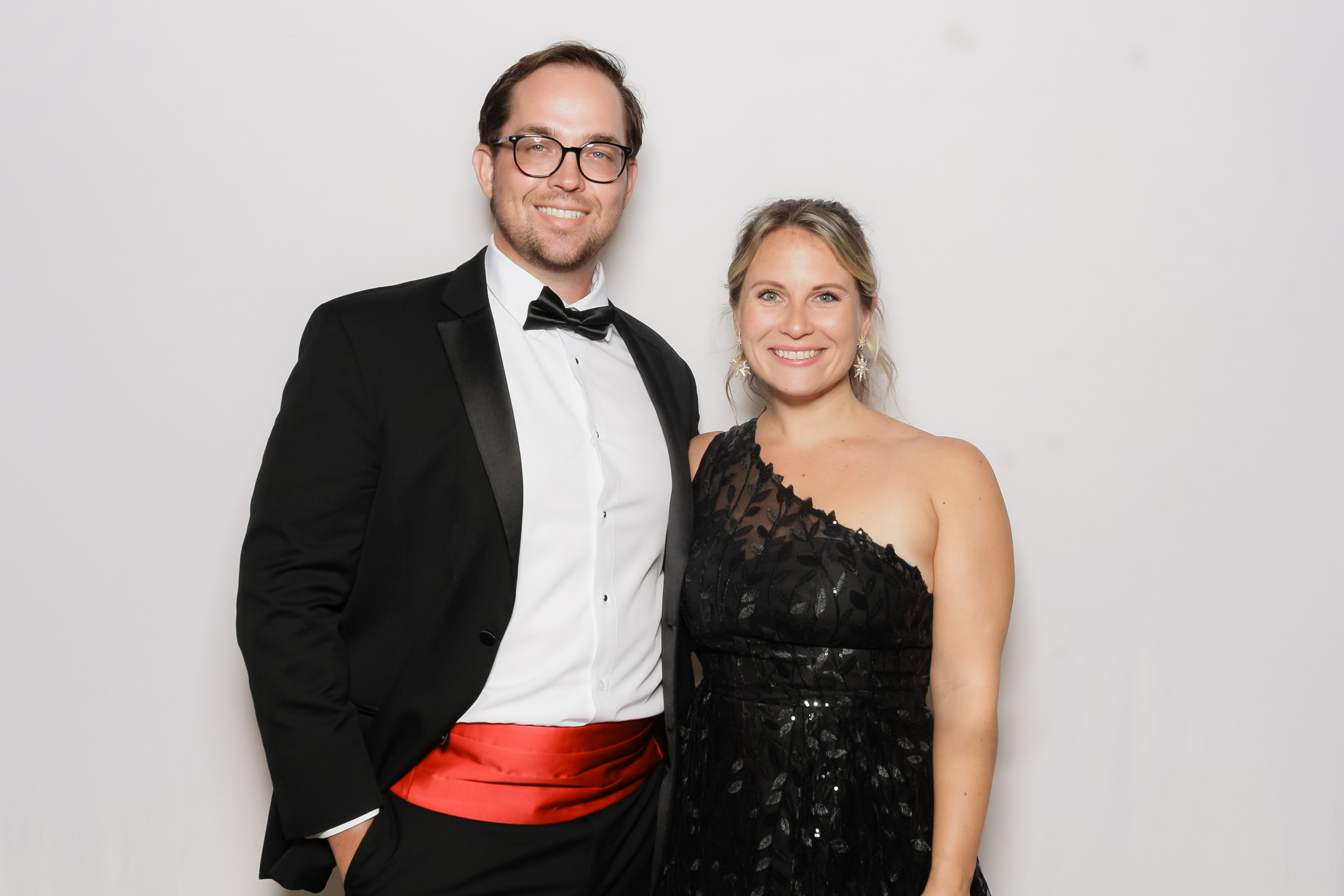 JP and Kamilla's Wedding | View more photos from the event at v1.boothgallery.com/u/PhabPhotobooth/JP-and-Kamillas-Wedding