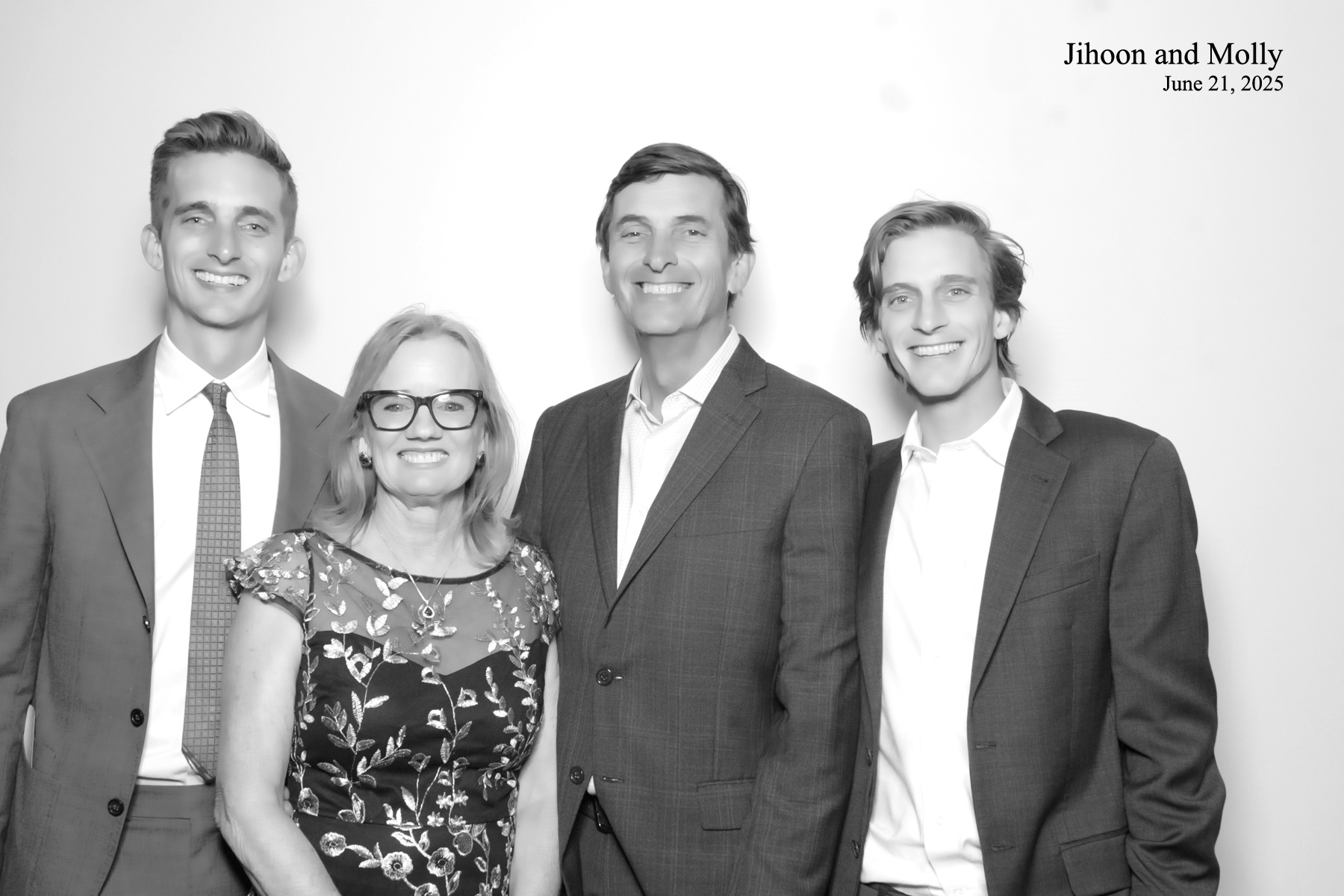 Molly +Jihoon's Wedding | View more photos from the event at v1.boothgallery.com/u/PhabPhotobooth/Molly-Jihoons-Wedding