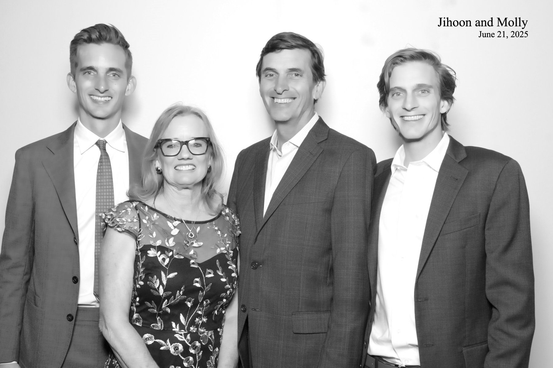 Molly +Jihoon's Wedding | View more photos from the event at v1.boothgallery.com/u/PhabPhotobooth/Molly-Jihoons-Wedding