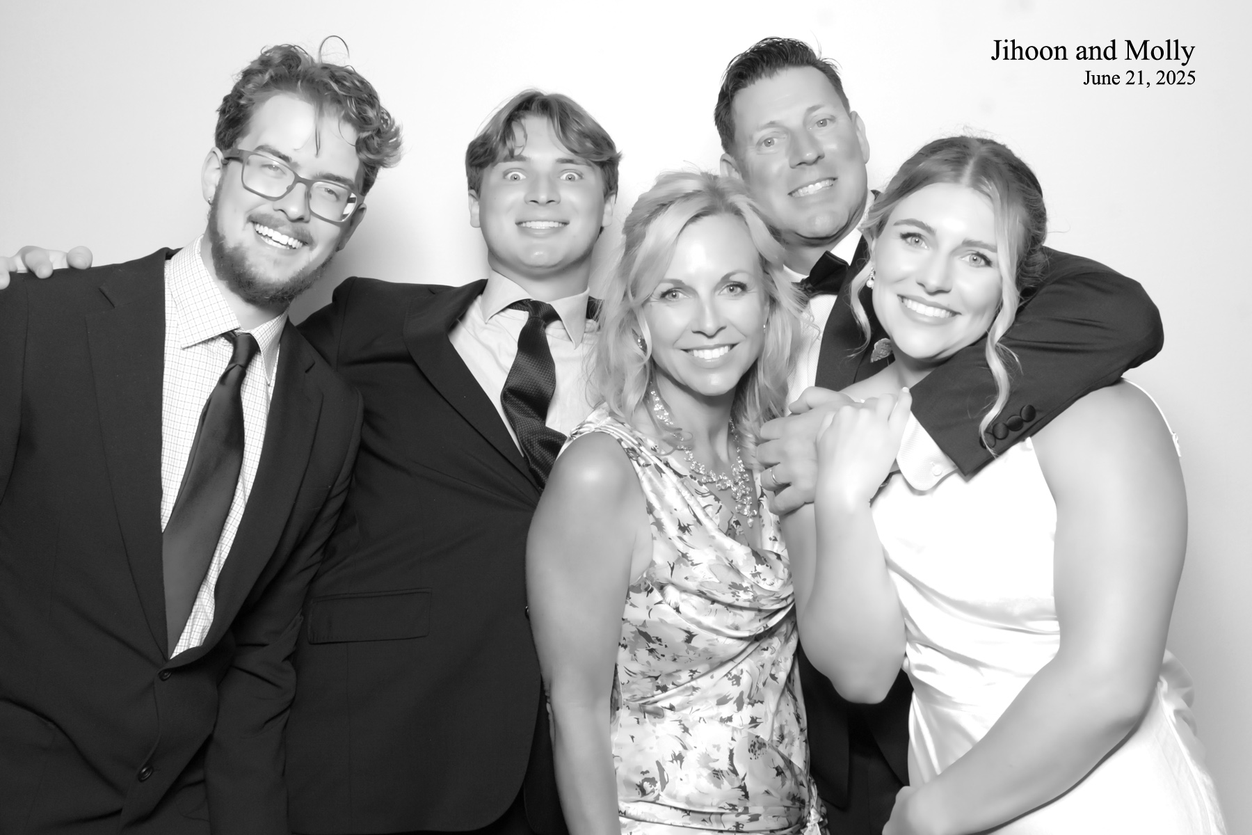 Molly +Jihoon's Wedding | View more photos from the event at v1.boothgallery.com/u/PhabPhotobooth/Molly-Jihoons-Wedding