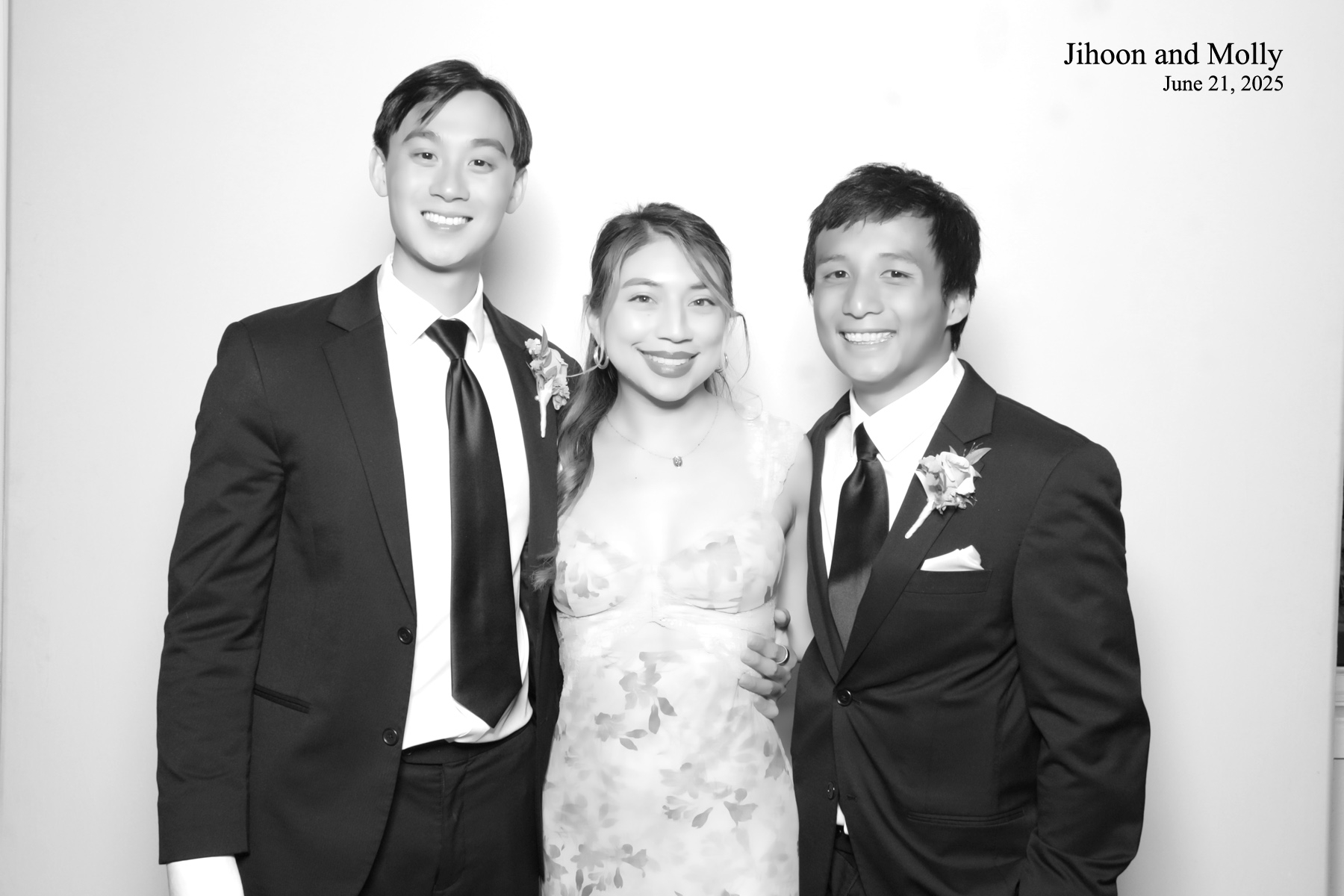 Molly +Jihoon's Wedding | View more photos from the event at v1.boothgallery.com/u/PhabPhotobooth/Molly-Jihoons-Wedding